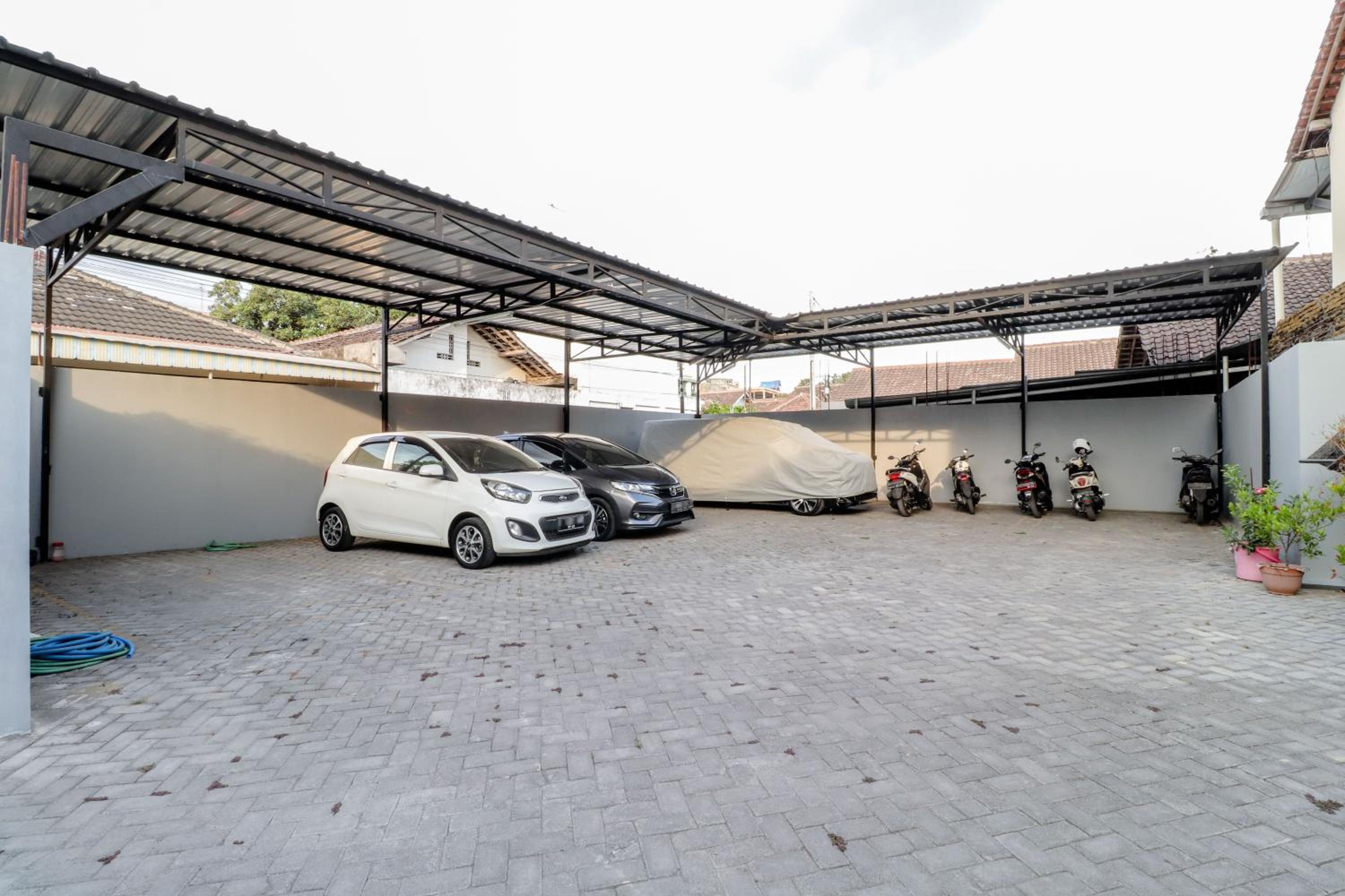 Khatarina Female Residence - Female Only - khusus wanita view 2