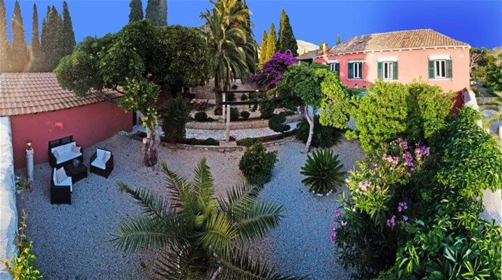 Villa Collina a luxury villa in Dubrovnik view 4