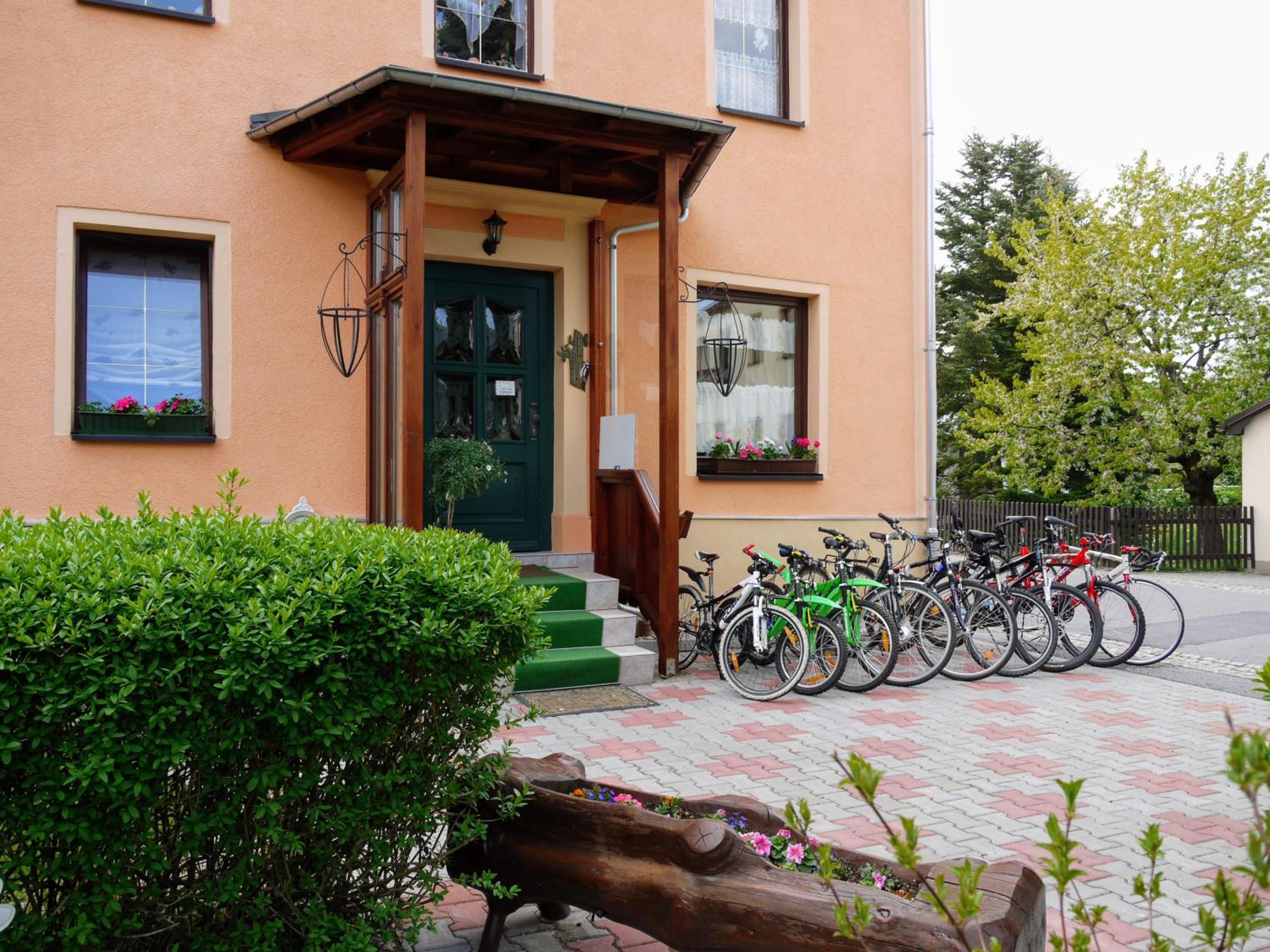 Familien-Ferienwohnung Haustein view 2