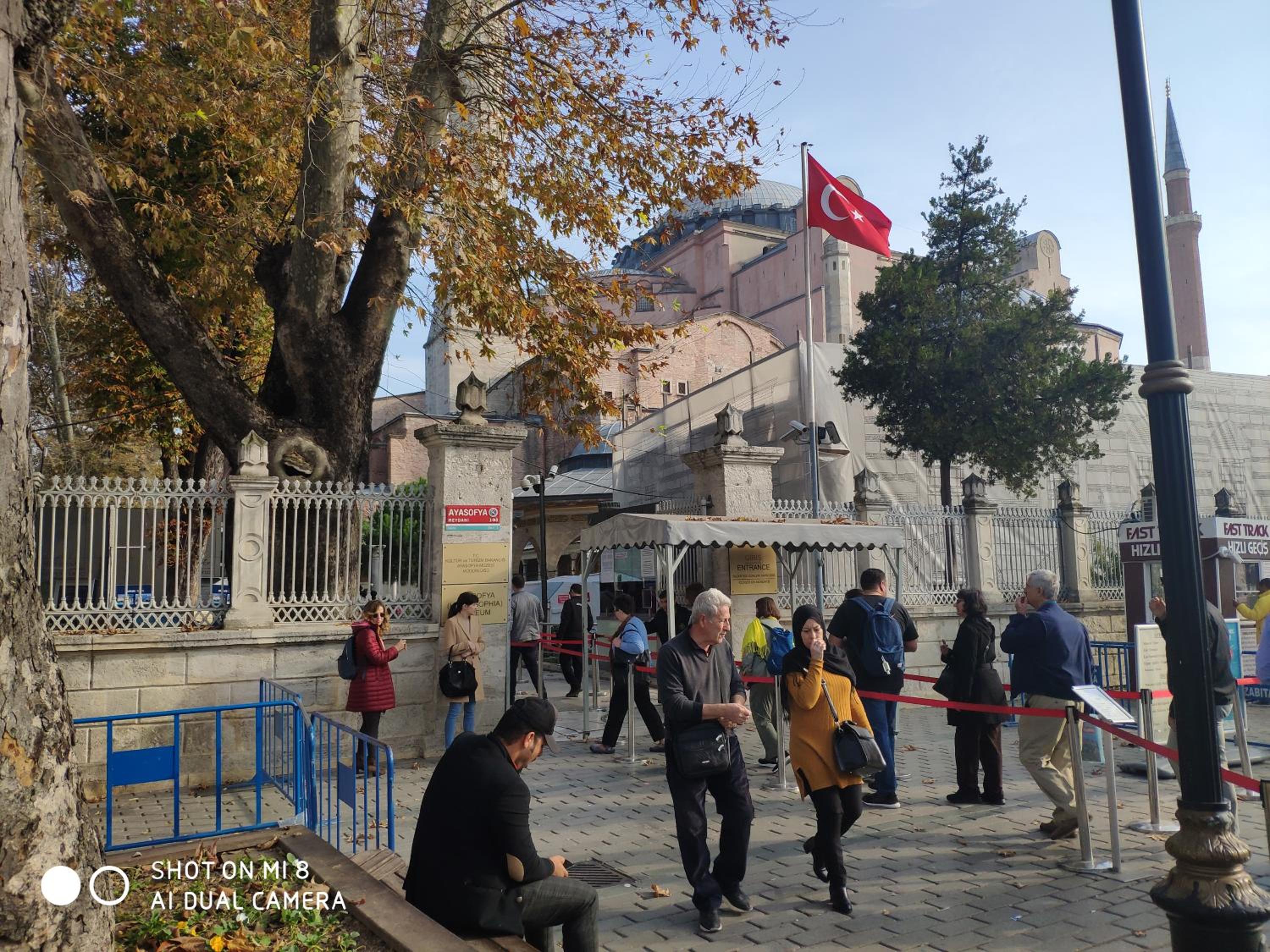 Hotel Bazaar becomes Bazaar Otel. - Image 24