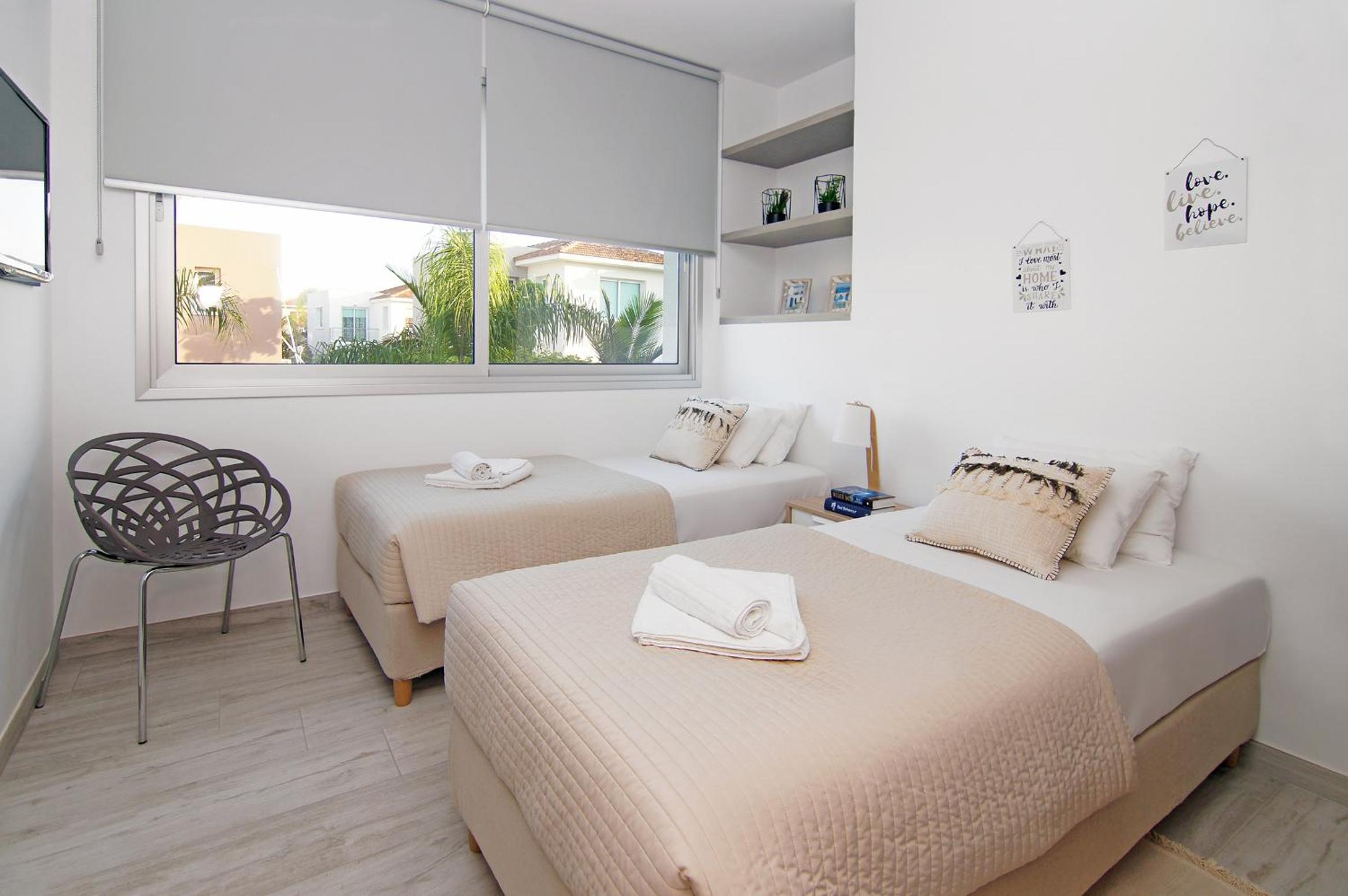 Villa Lily