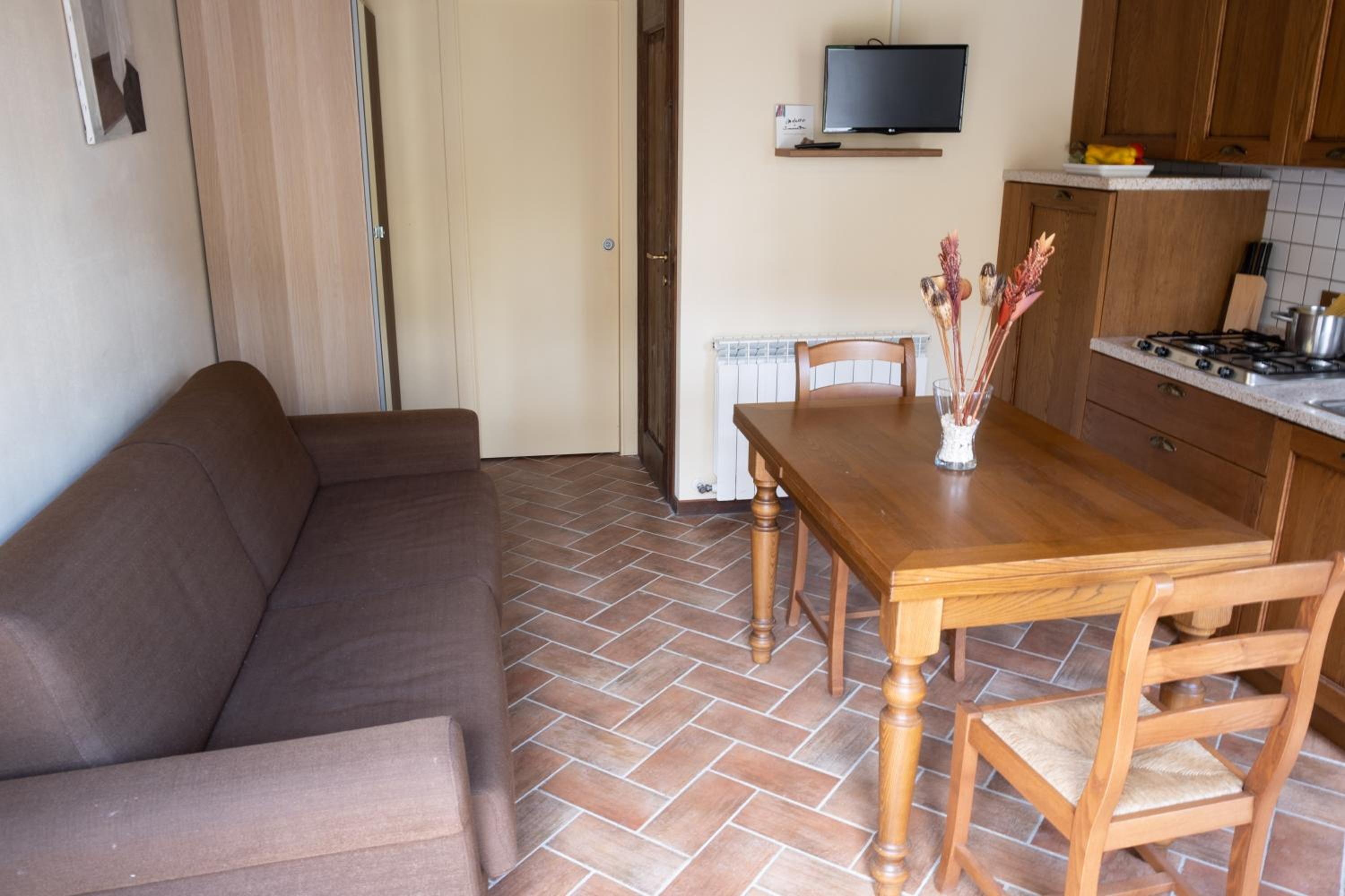 Tuscany Country Apartments