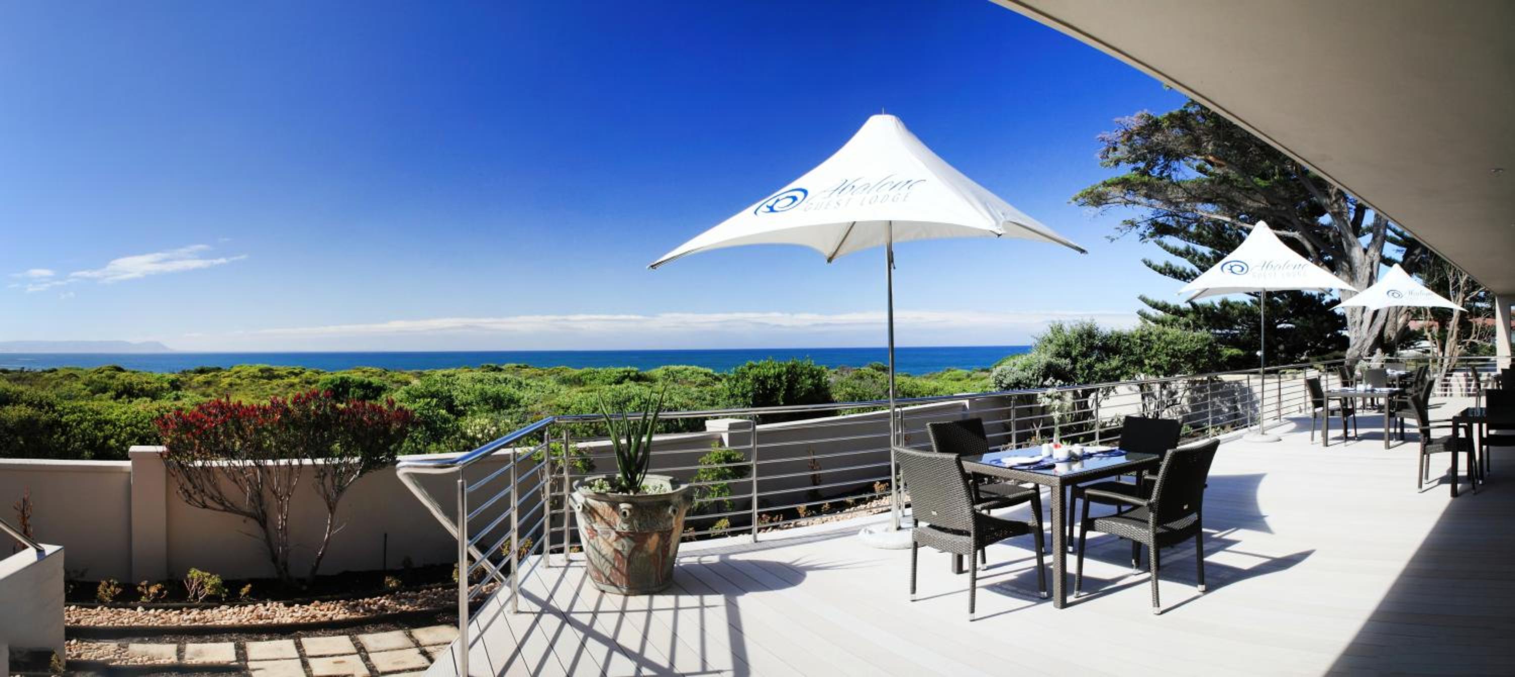 Abalone Guest Lodge