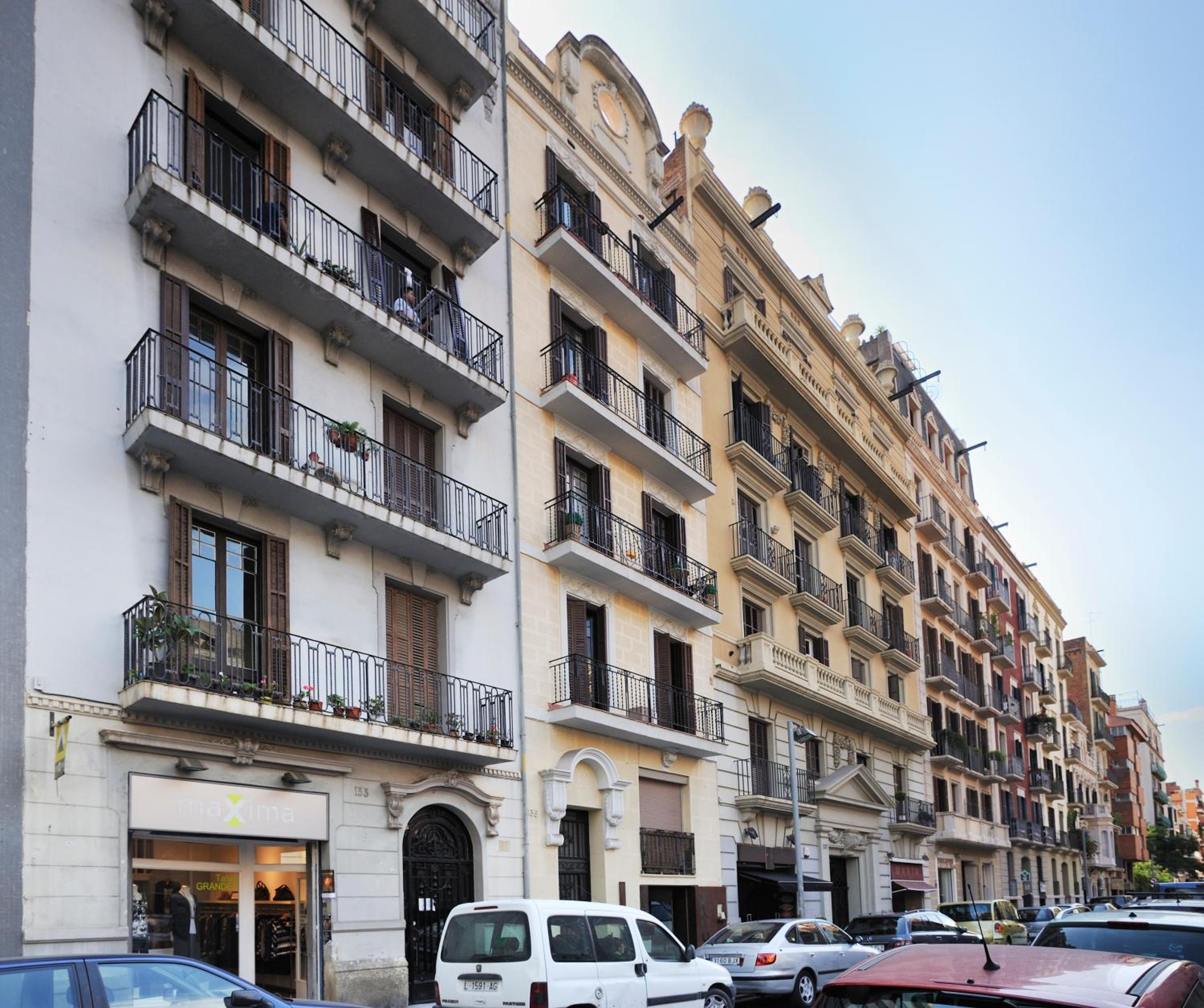 Mirall Sant Gervasi