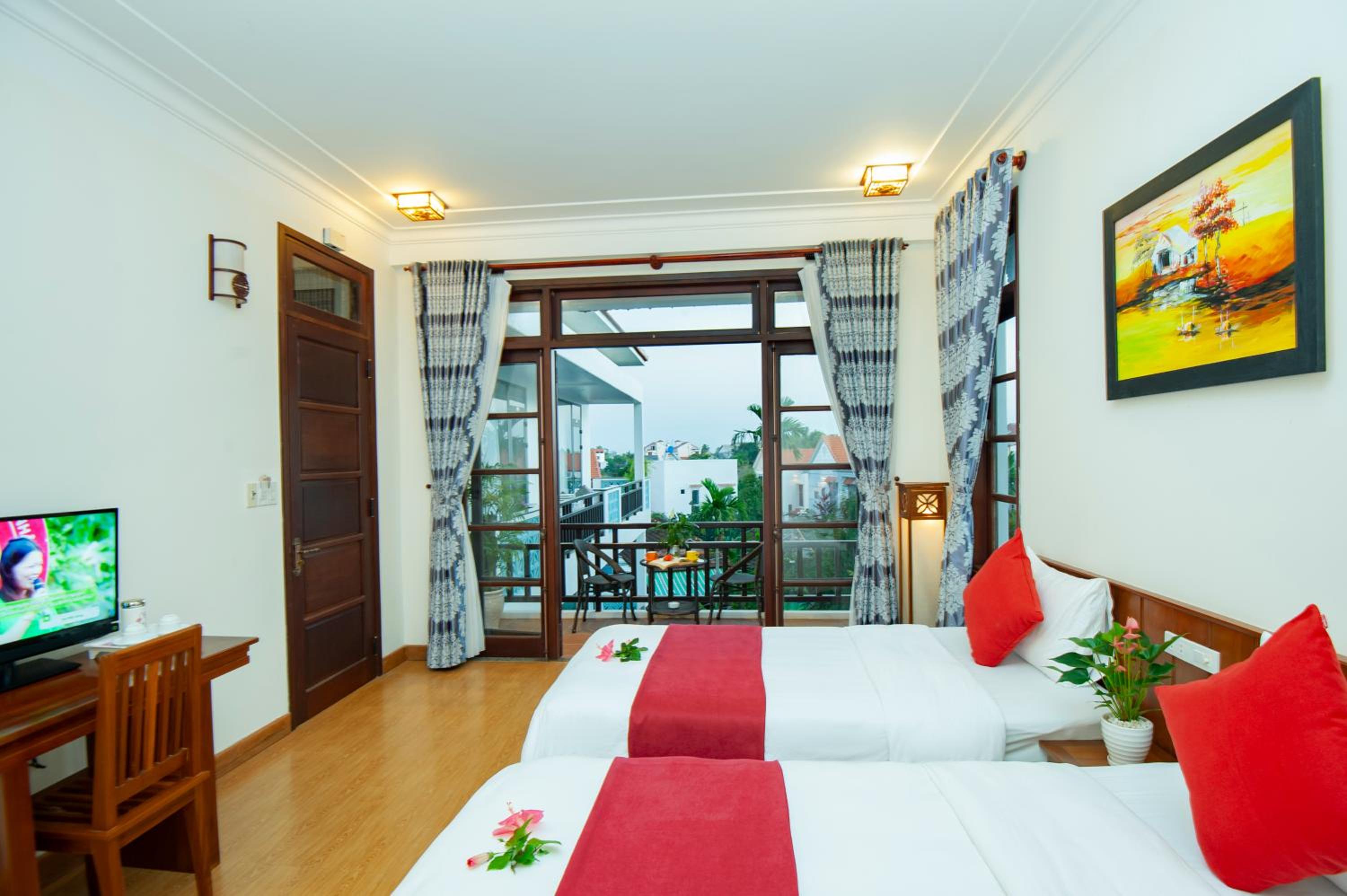 Tropical Garden & Pool Villa