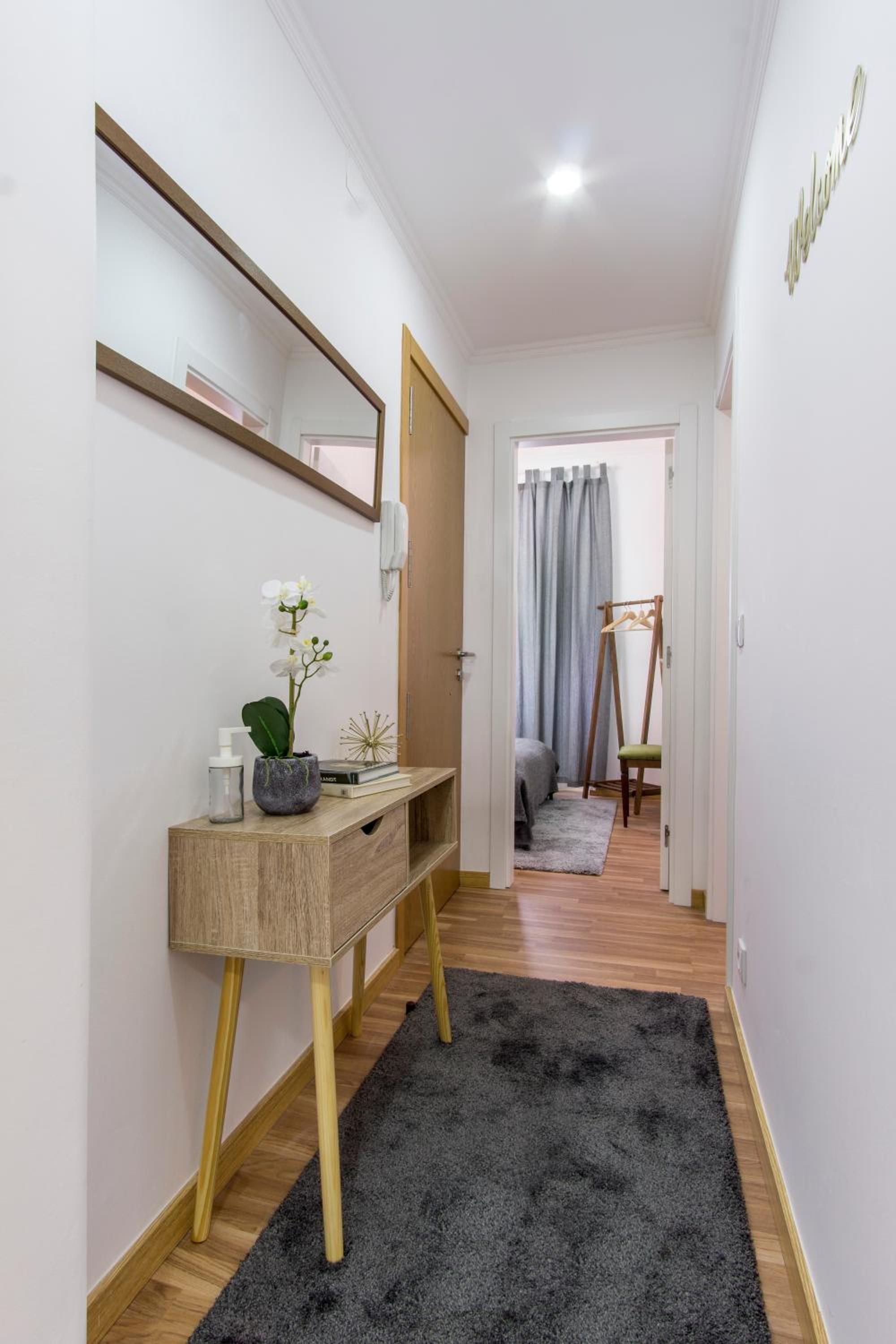Sunny Apartment in a typical Lisbon neighborhood