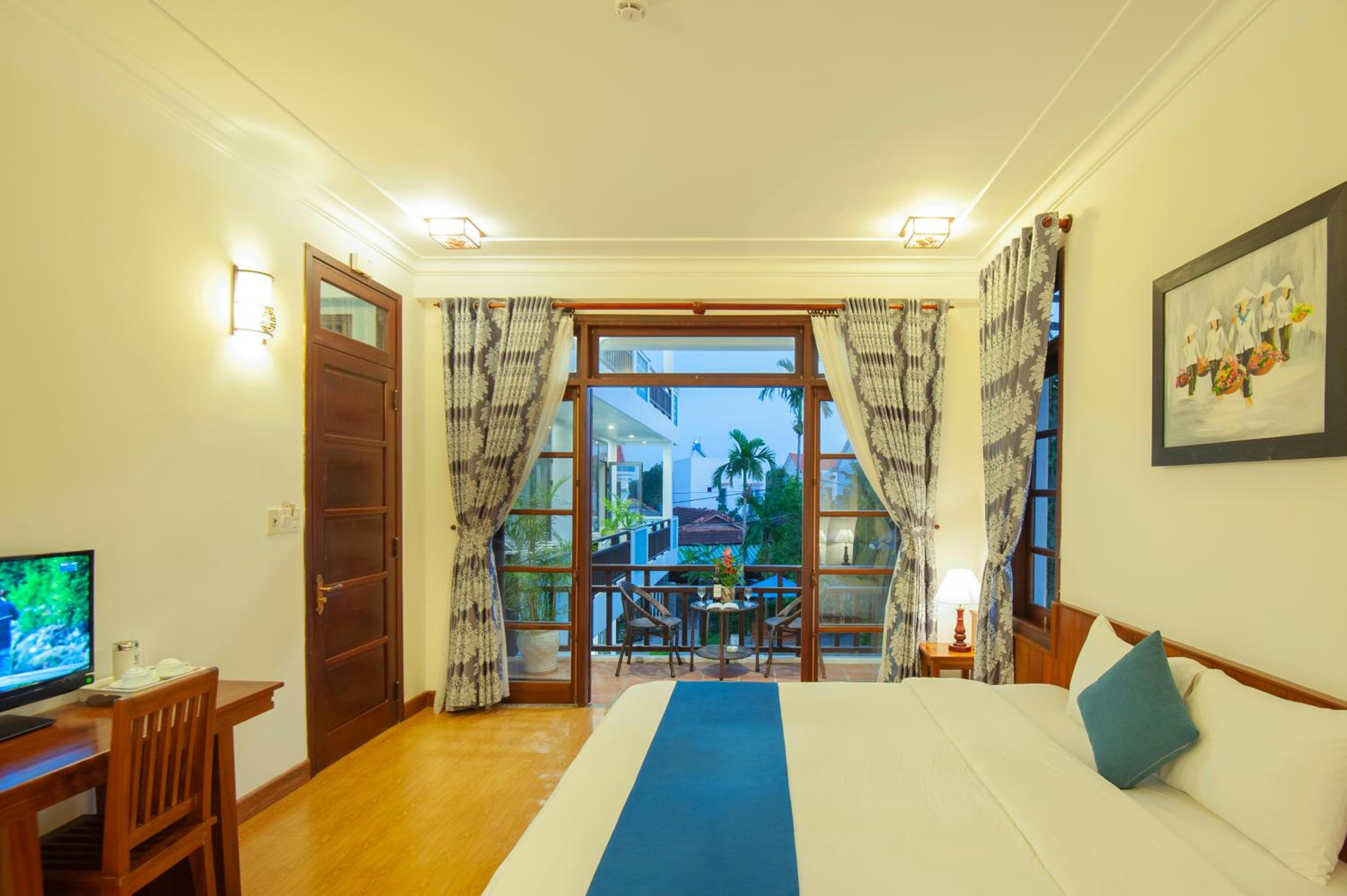 Tropical Garden & Pool Villa