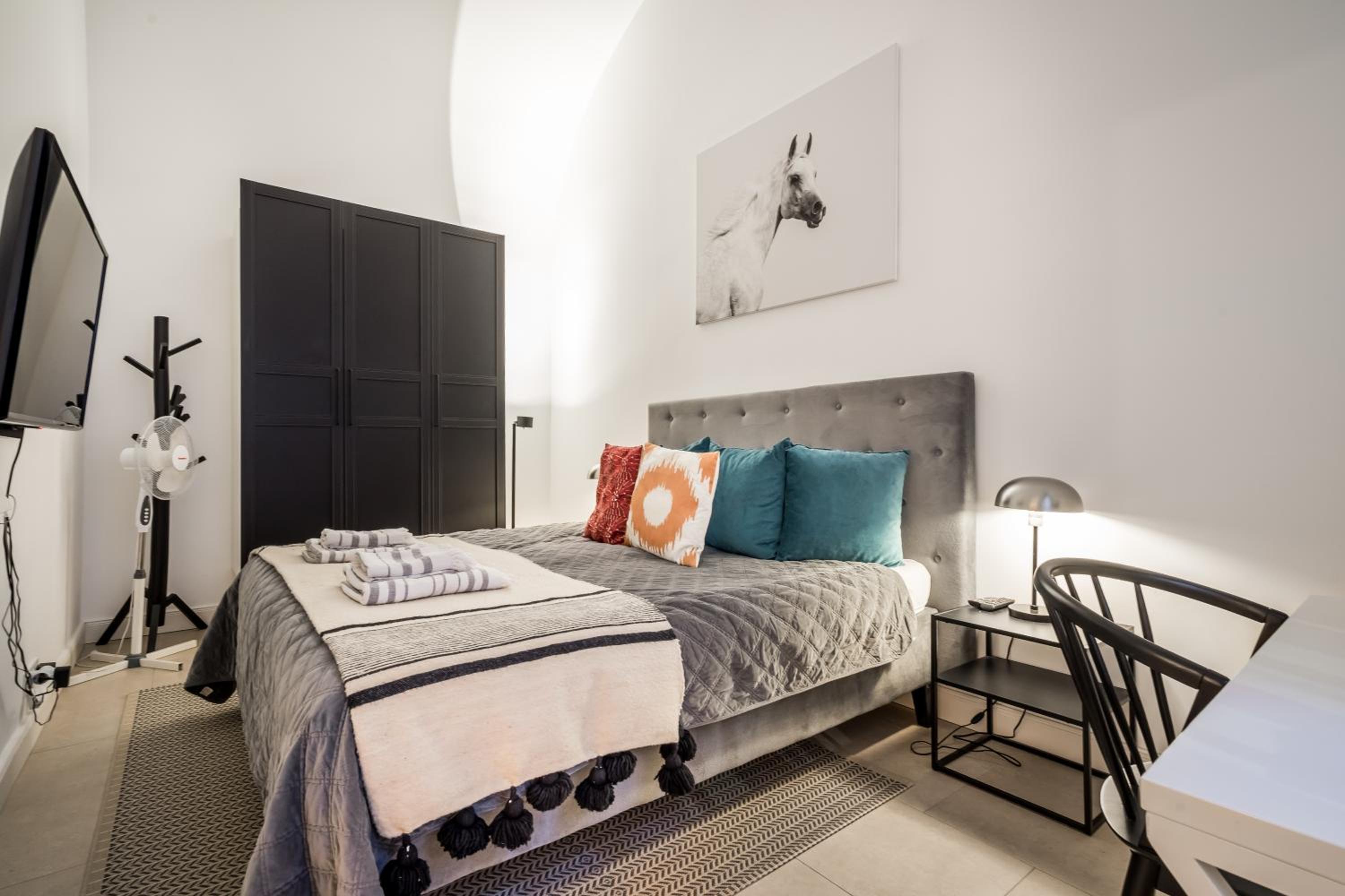 Urban Stable Luxury Apartments view 2