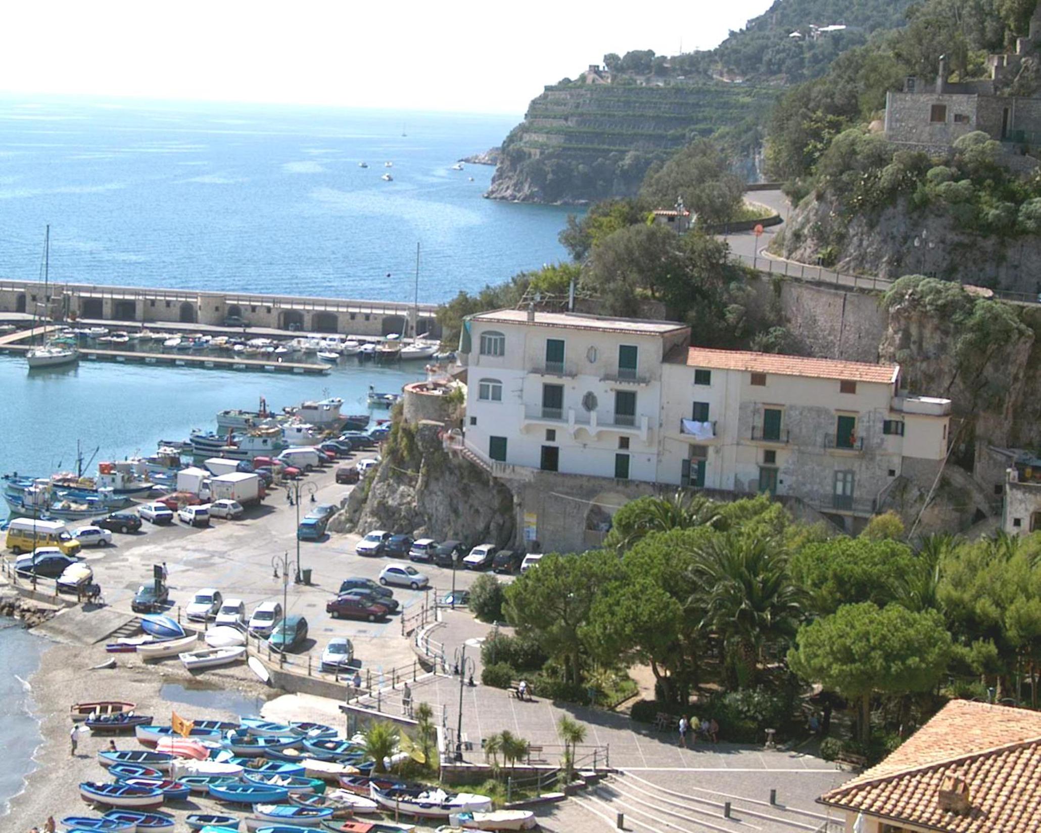 Apartments Cetara