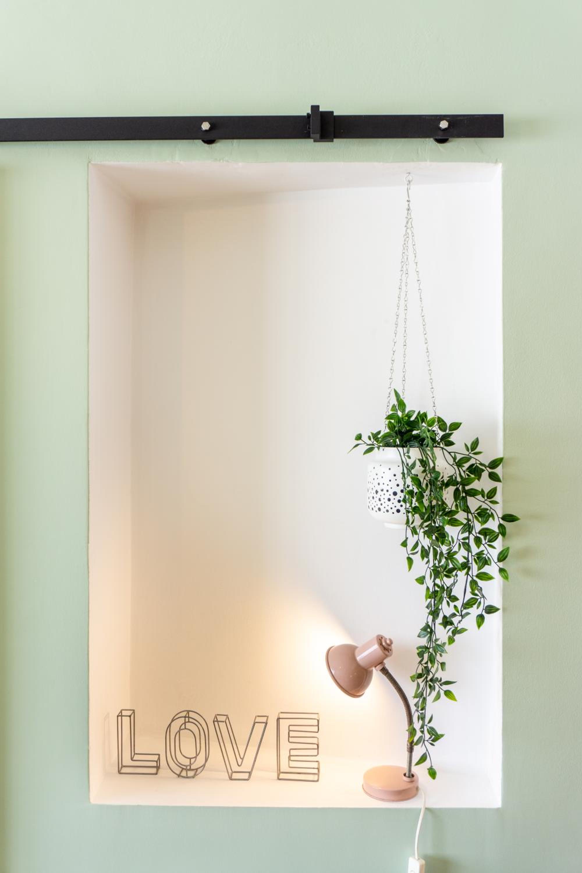 Stylish Apt in Saldanha Central Lisbon Living view 4
