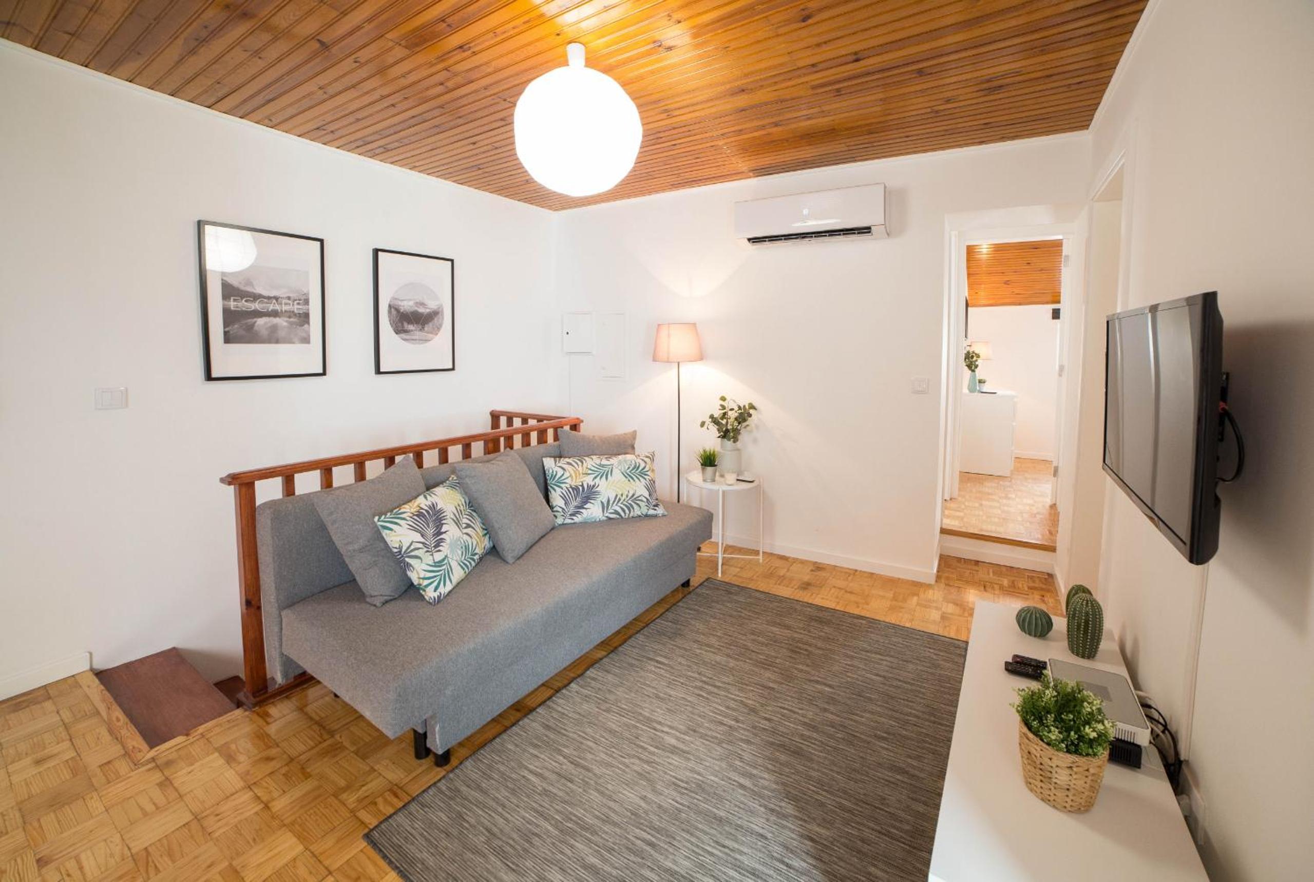 FLH Bairro Alto Charming Apartment view 3
