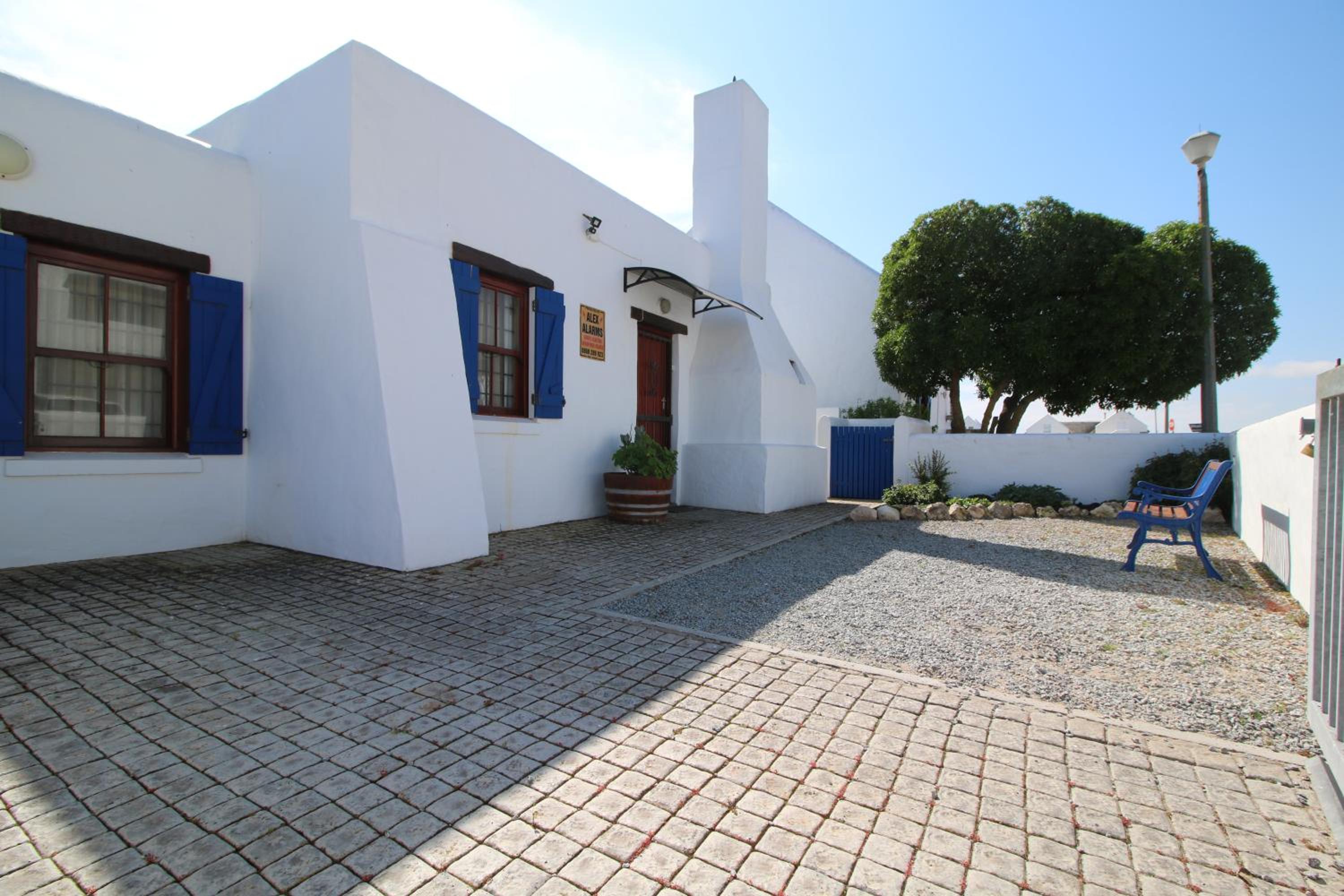 Baywatch Paternoster - The Cottage view 2