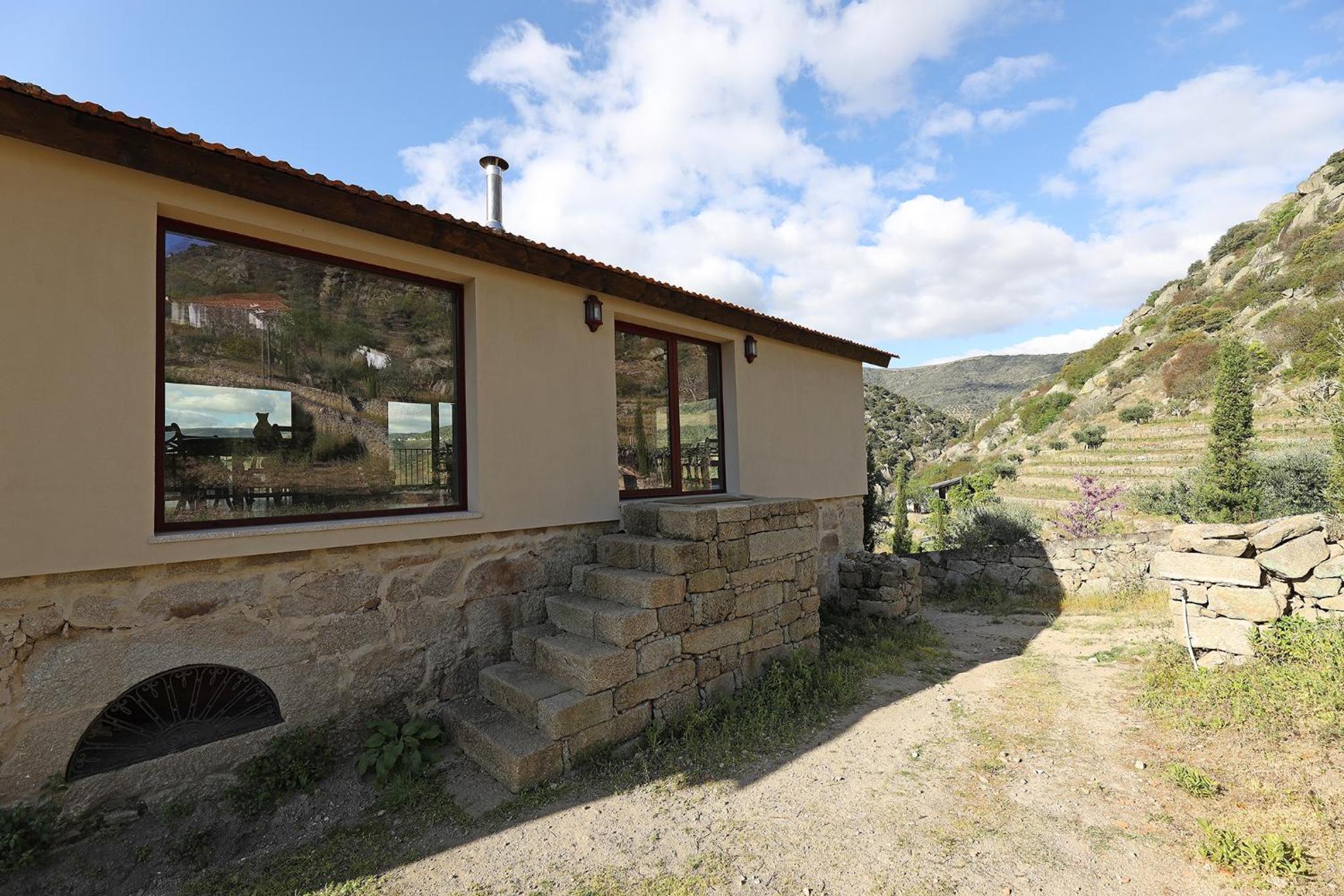 Quinta da Ferradosa Wines view 4