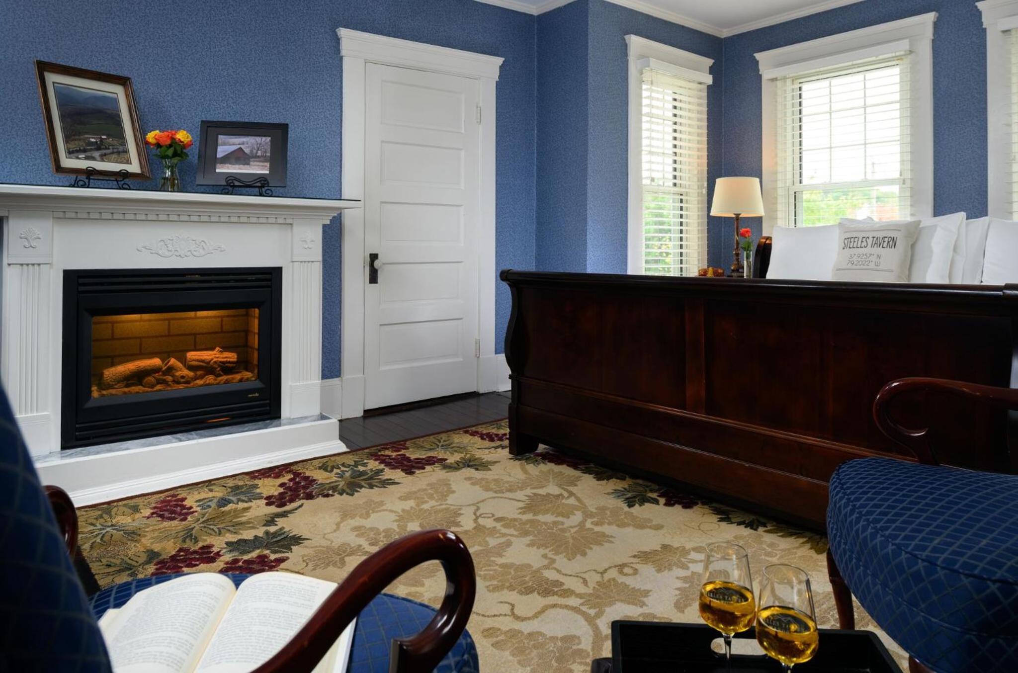 Steeles Tavern Manor Bed and Breakfast