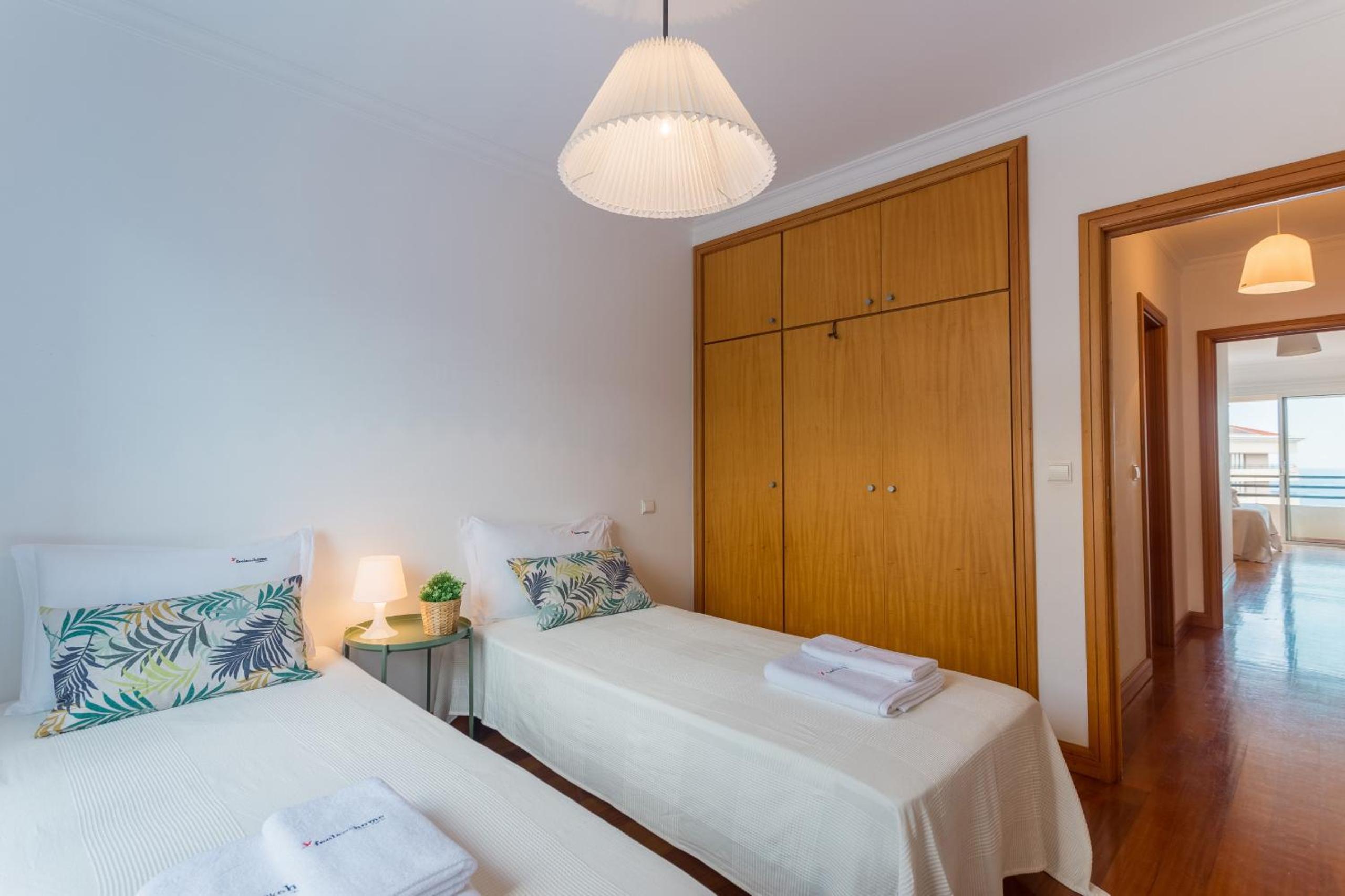FLH Funchal Sea View Apartment with Pool view 5