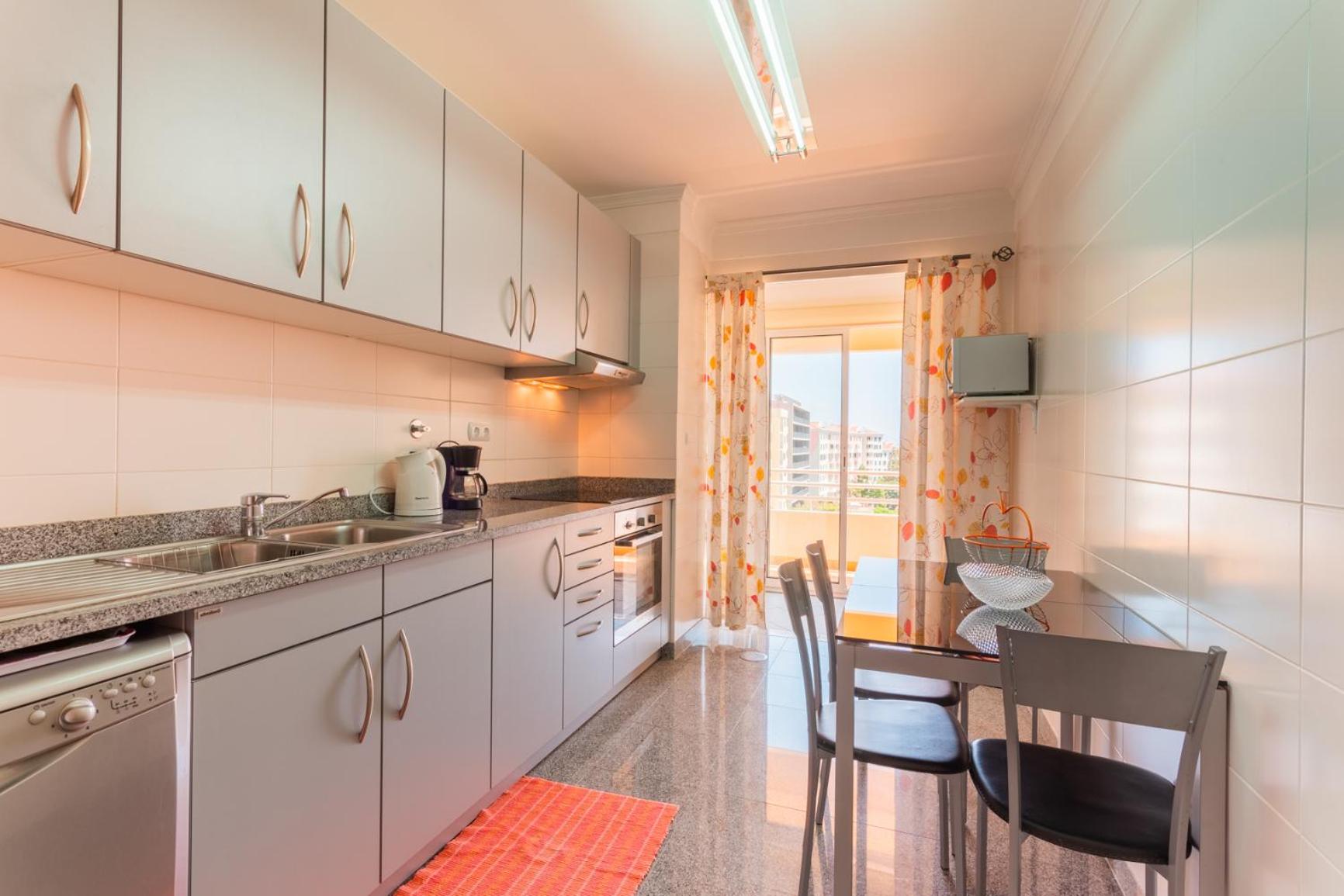 FLH Funchal Green Park Apartment with Pool view 5