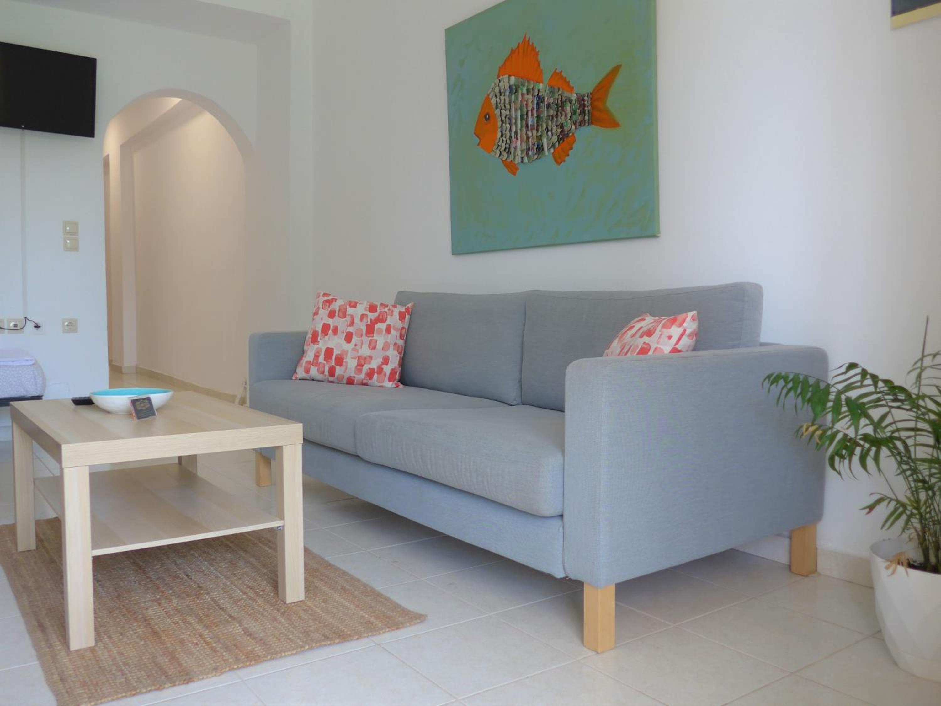 Kalamaki Plaza Apartments
