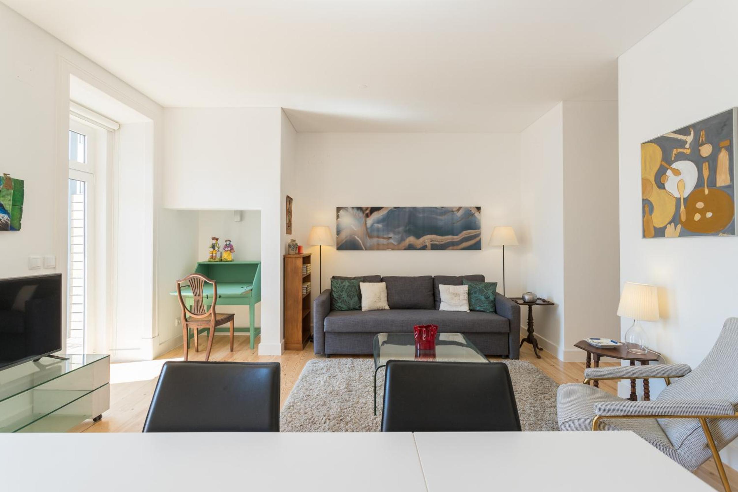FLH Intendente Modern Apartment view 3