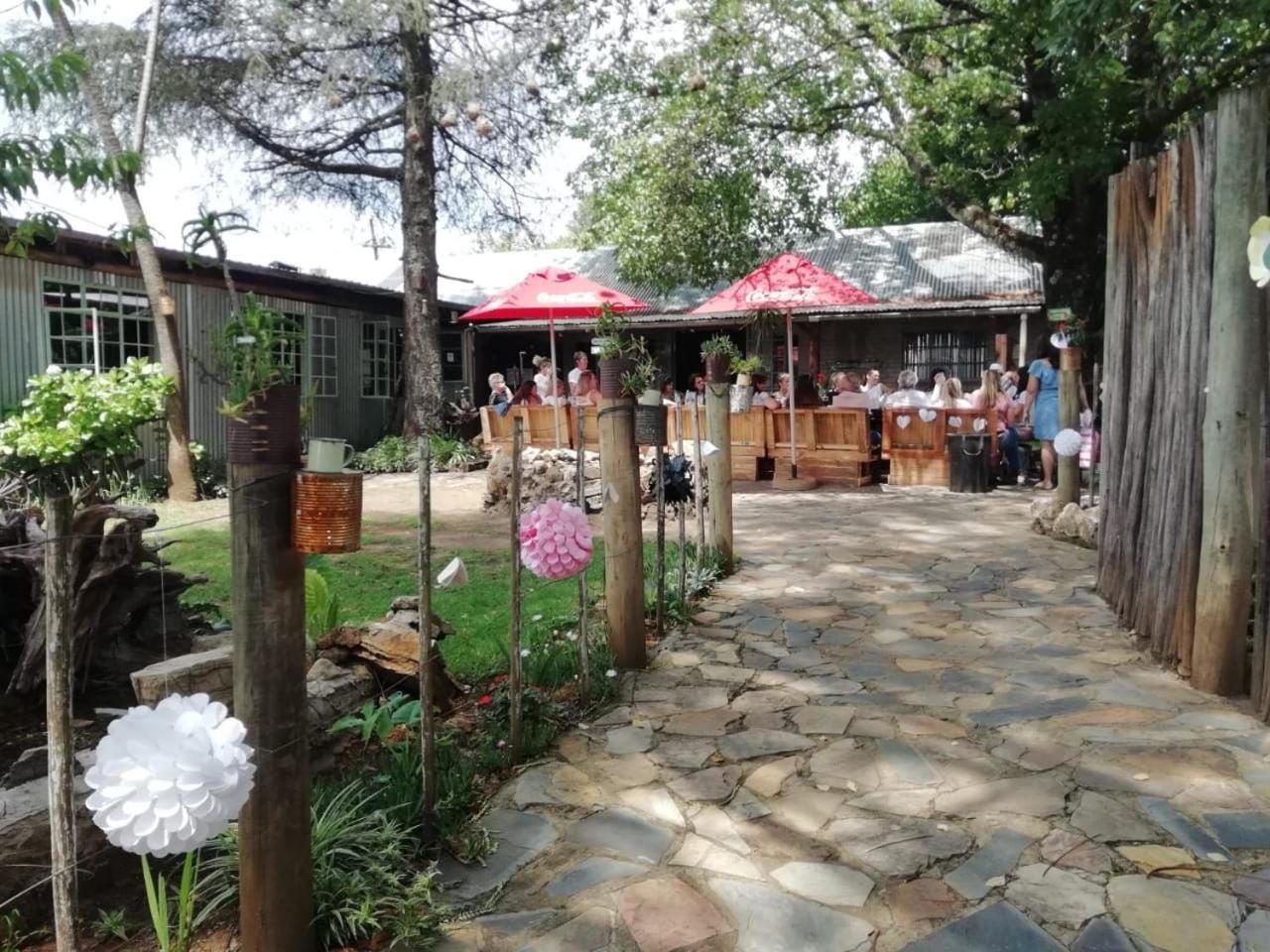 Autumn Breeze Manor Guest House