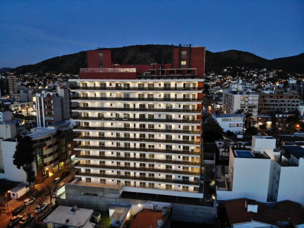 Edificio Leonardo, 5to piso