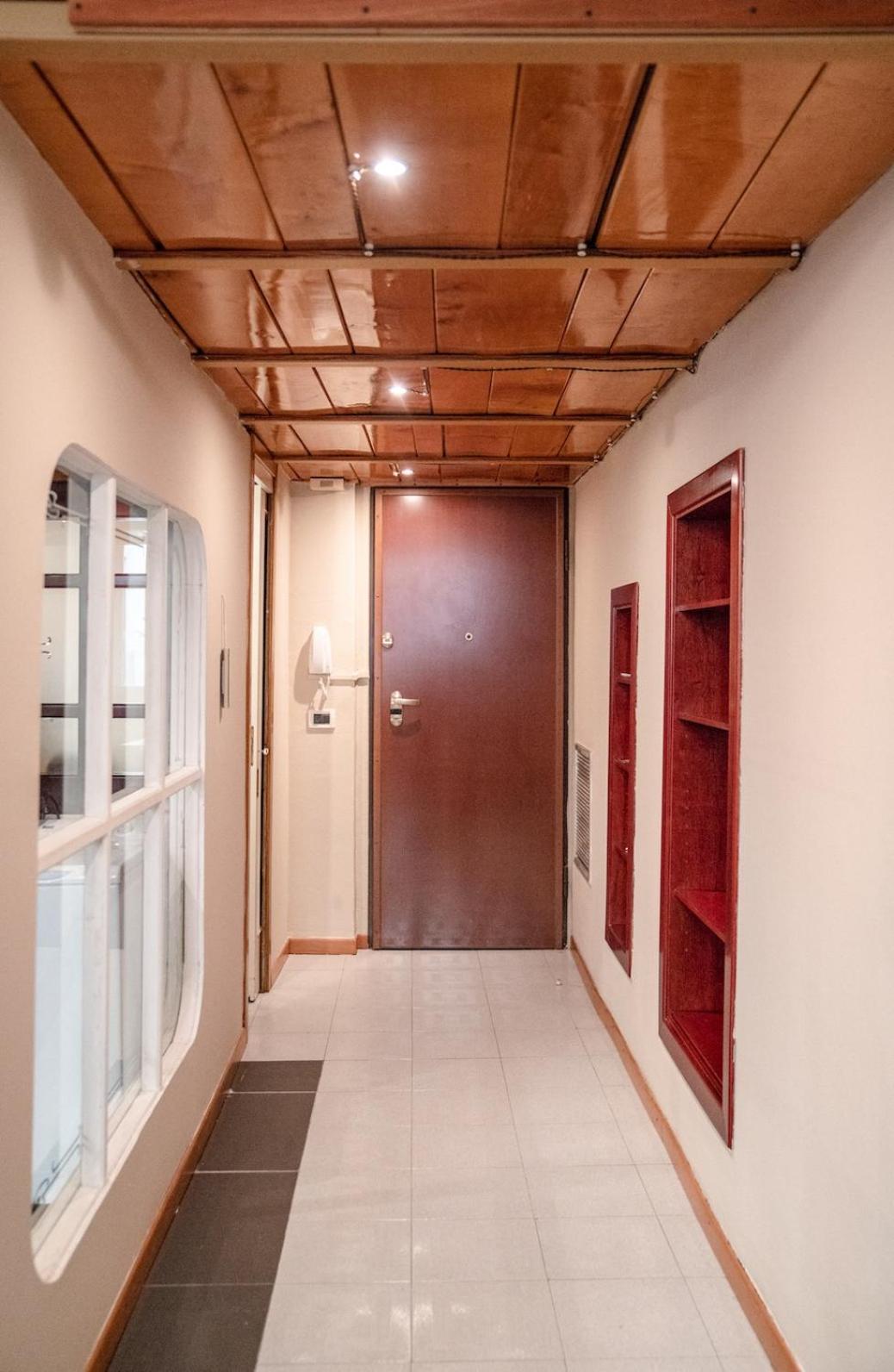 Corso Vittorio Rustic Loft en Cagliari — hotel room