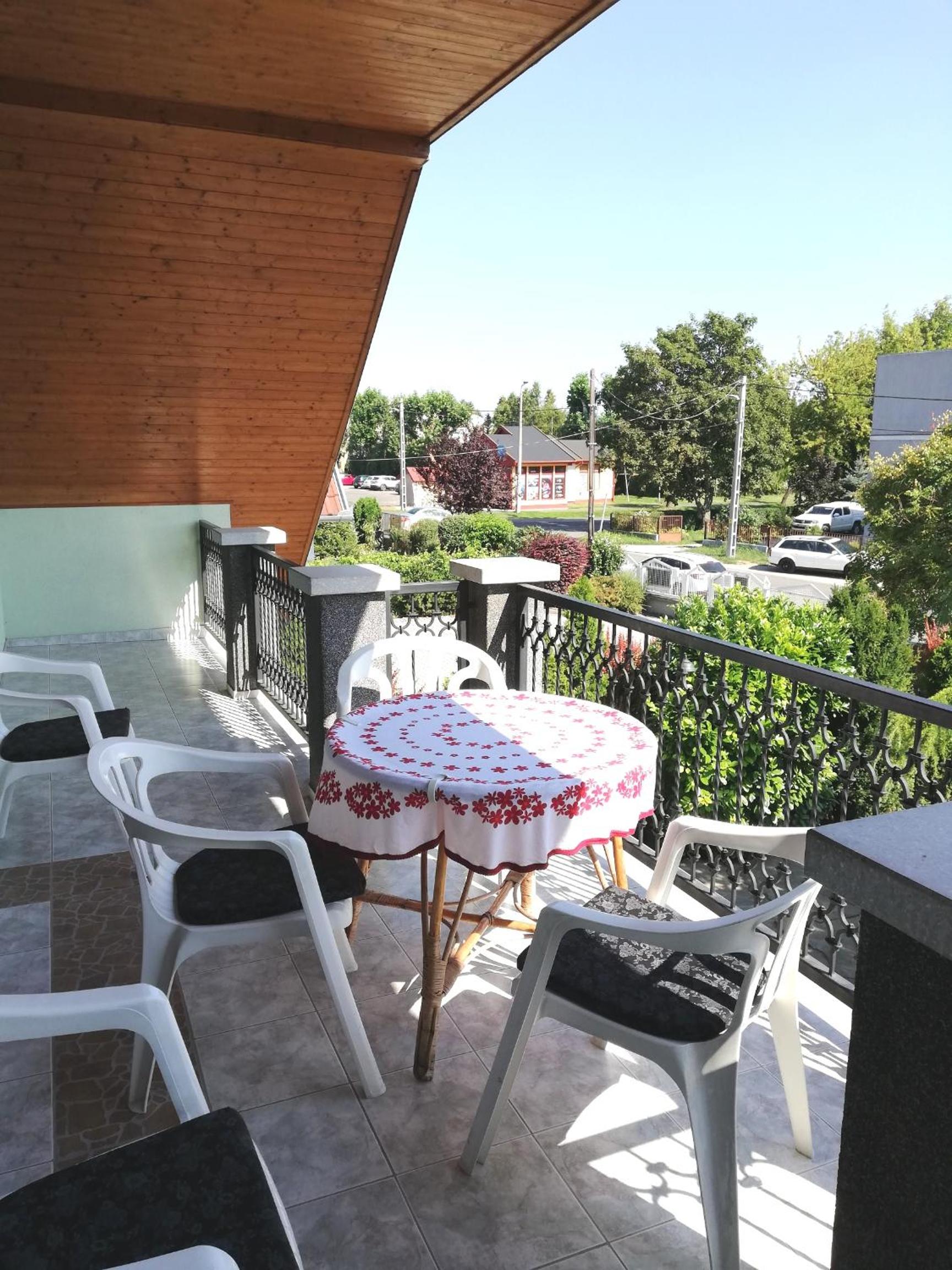 Édenkert Apartman
