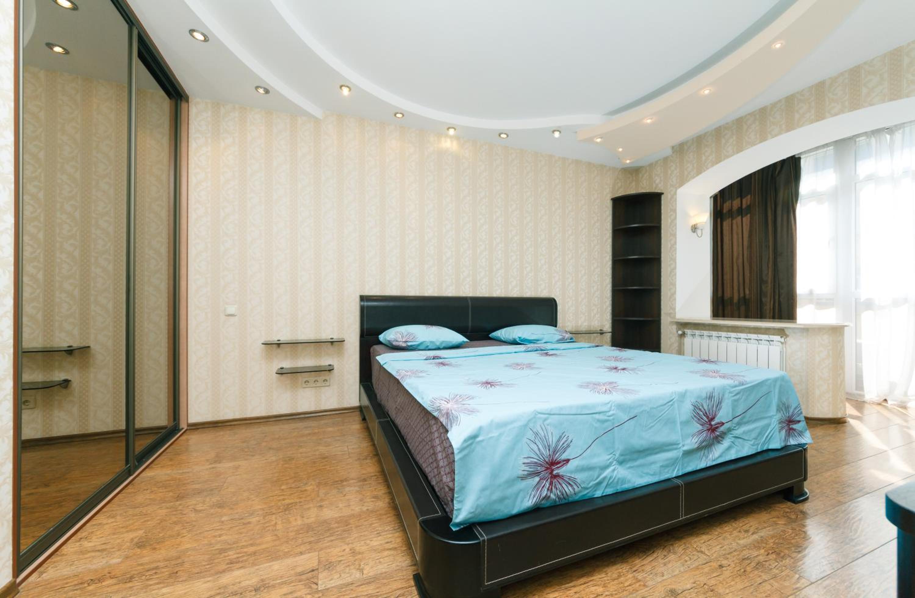 HouseHome view 2