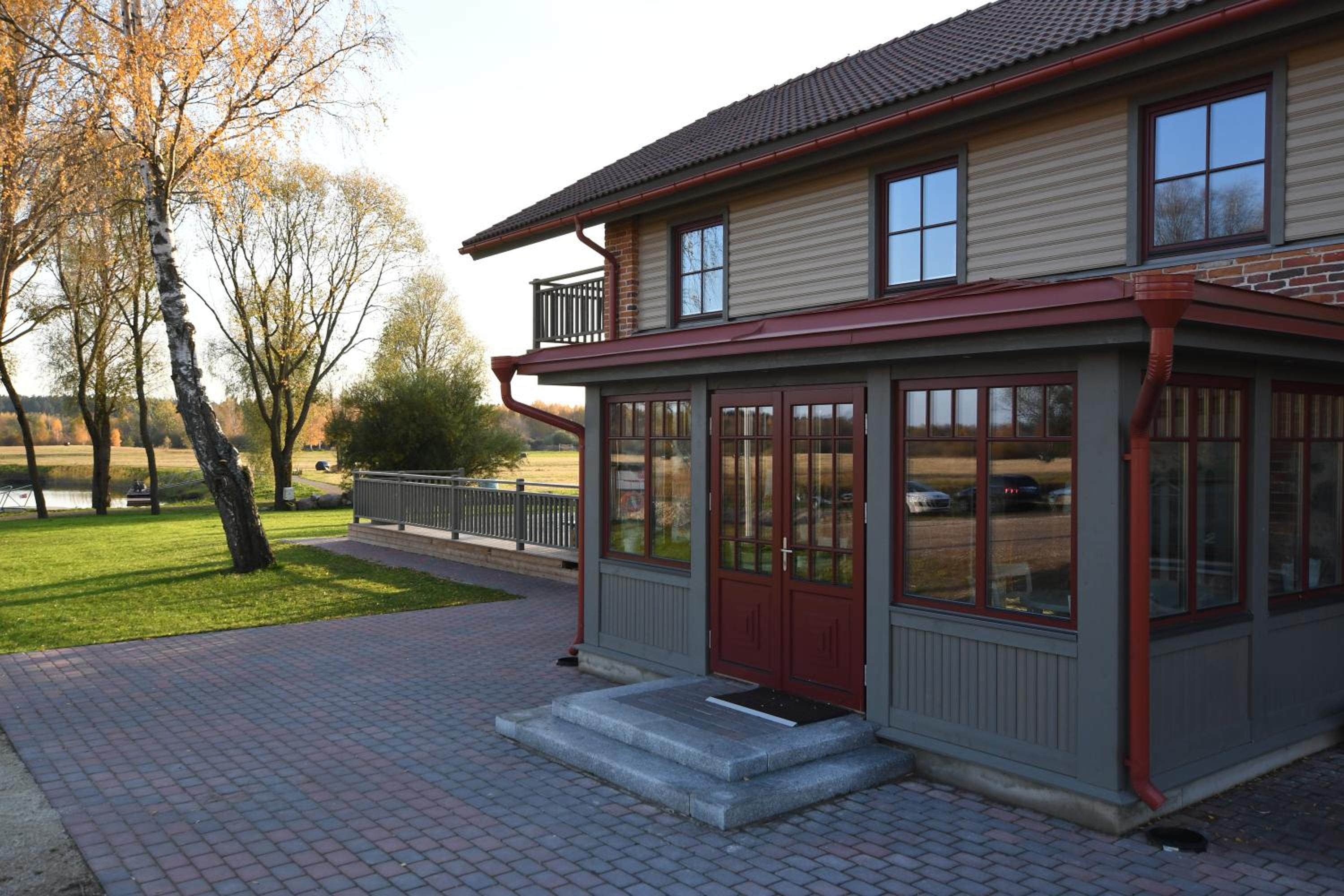Riverside Villa view 4