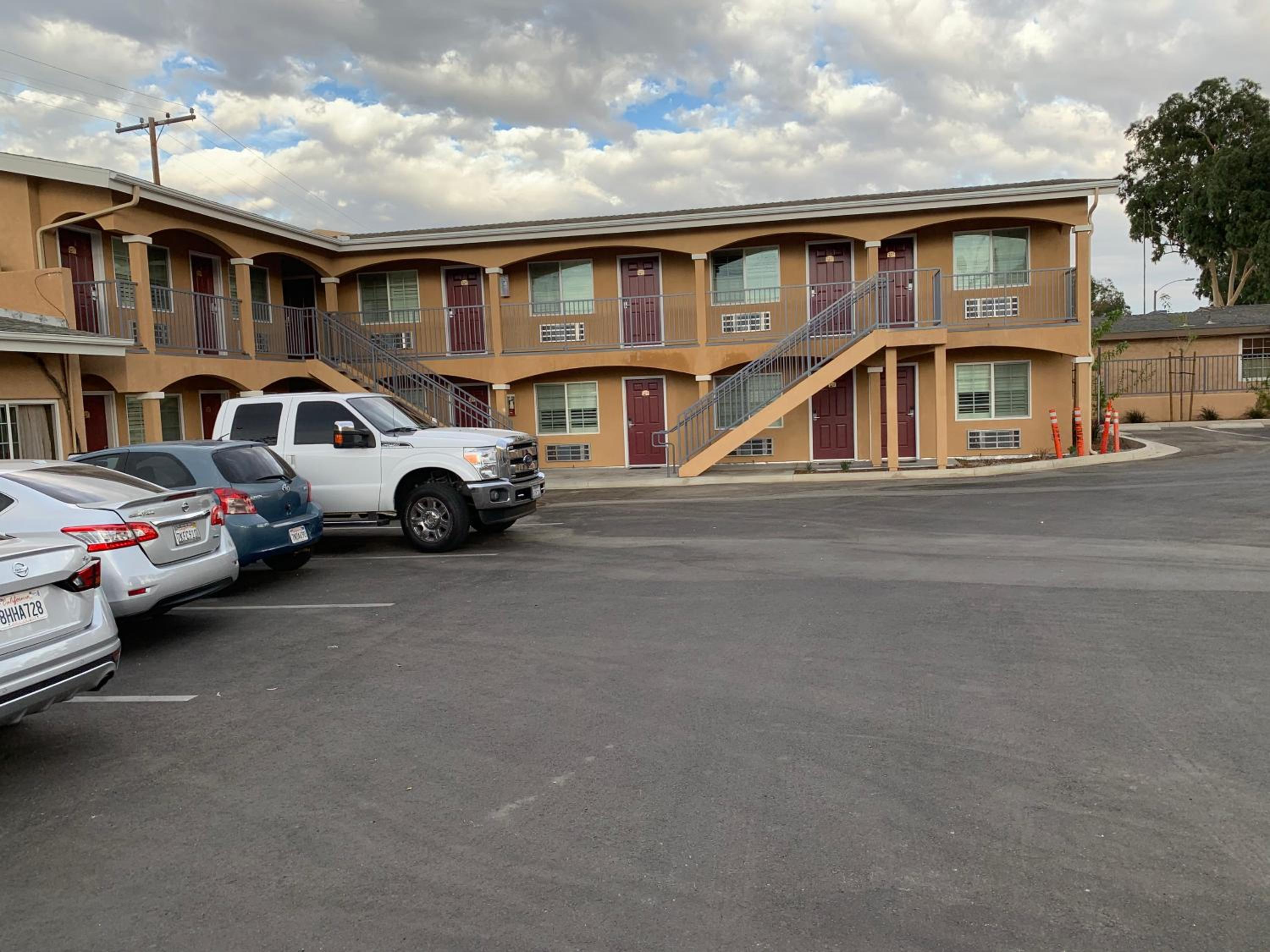 Desert Inn Motel