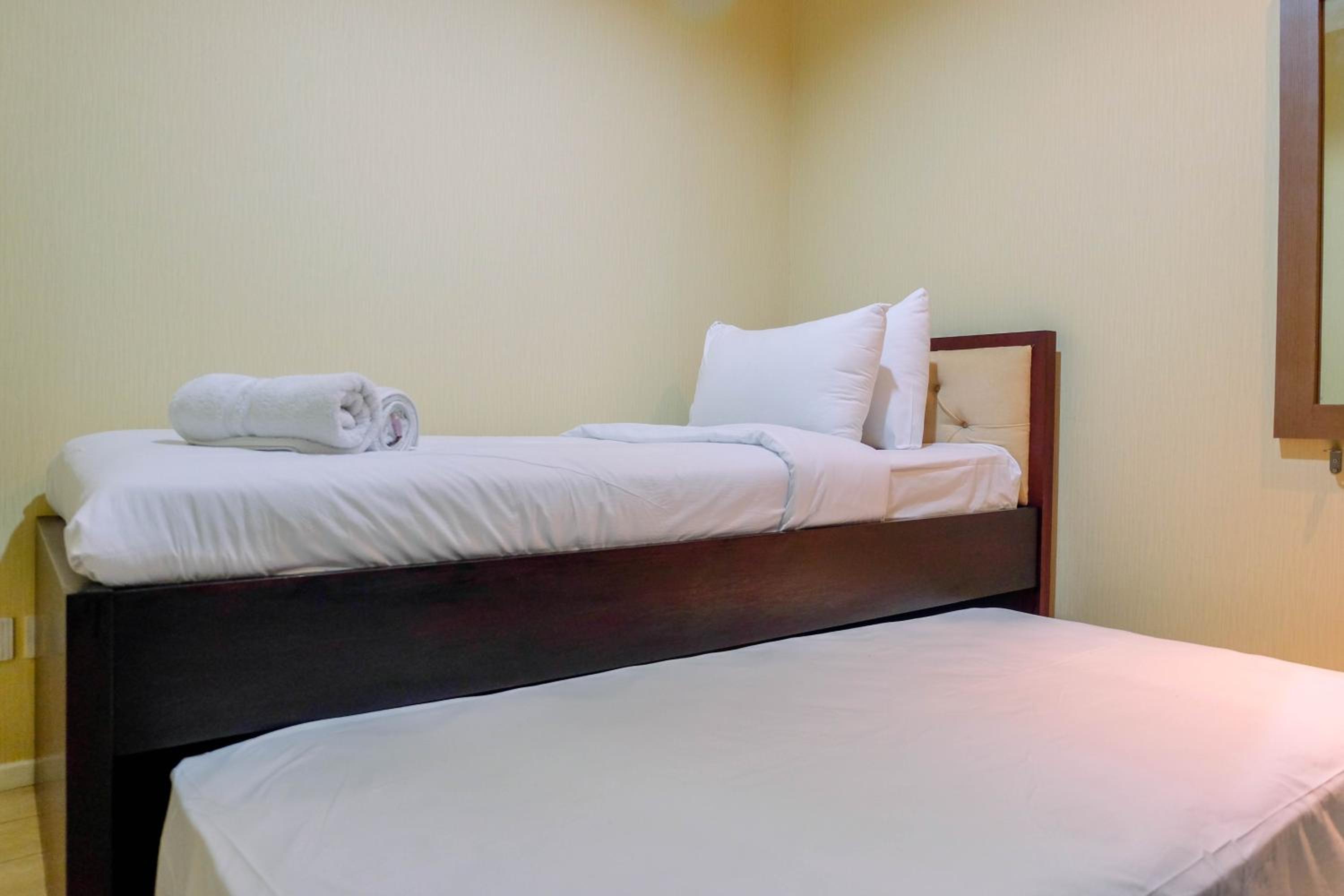 Strategic 2BR Apartment with City View at FX Residence By Travelio, Cakarta - 9