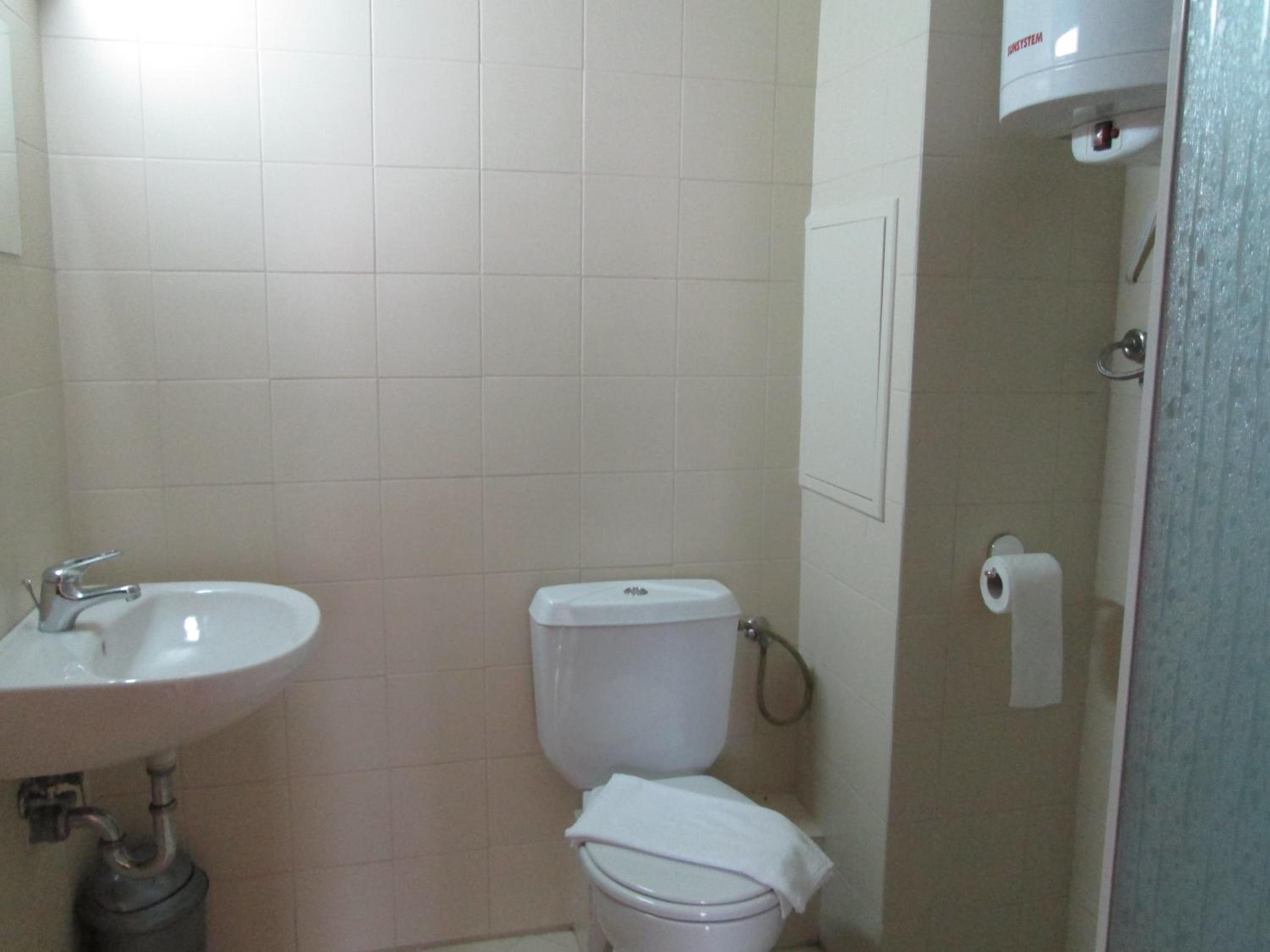 Bansko Vacations - Gramadeto Complex Alexander Services Apartments - Property Image 1