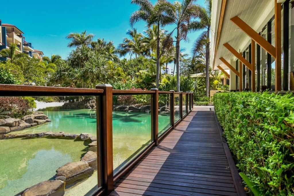 Beachside 1-Bedroom Apartment -Alex and Mooloolaba