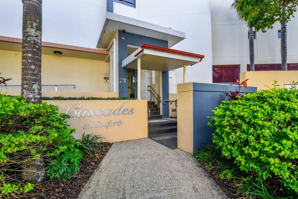 Beachside 1-Bedroom Apartment -Alex and Mooloolaba
