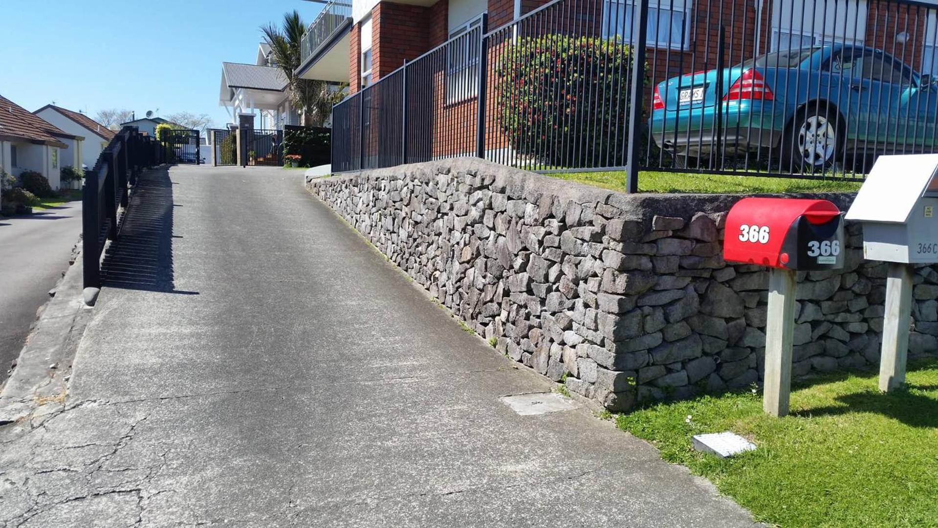 Delightful on Devonport view 5