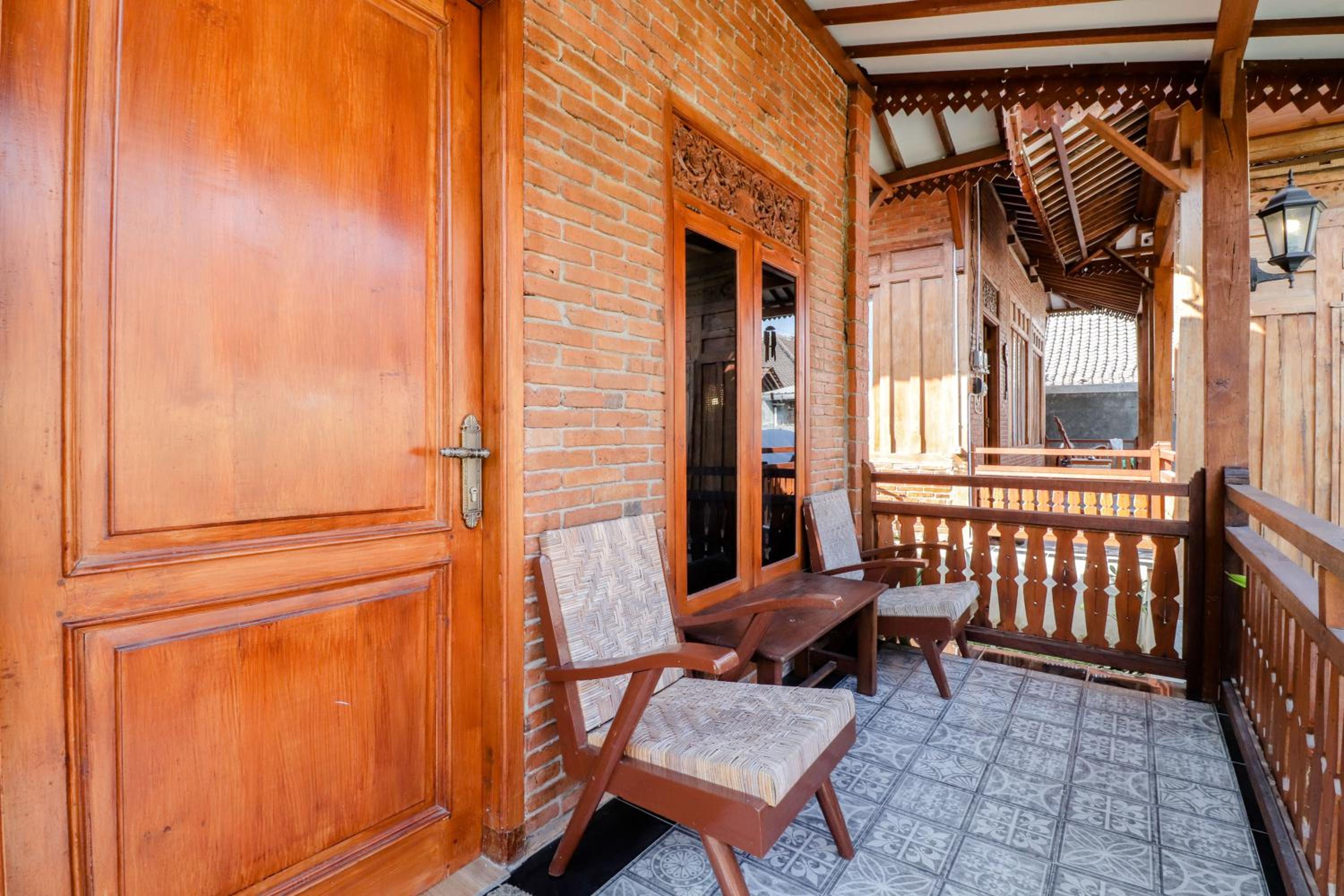 Omah Teras Bata Guesthouse, ย็อกยาการ์ตา - 12