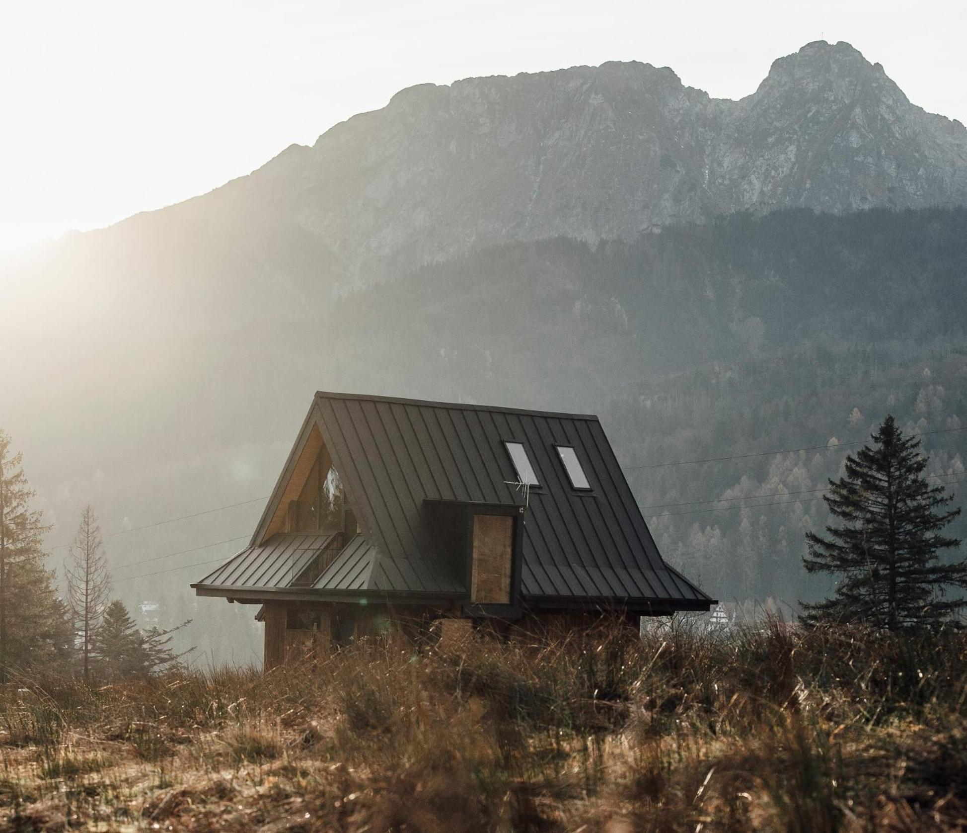 Sywarne Chalet view 2