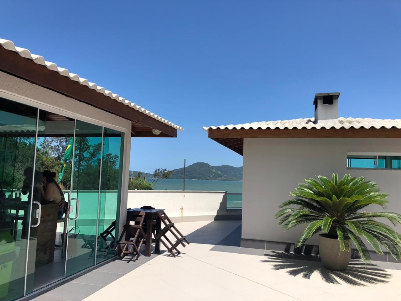 Studio pé na areia