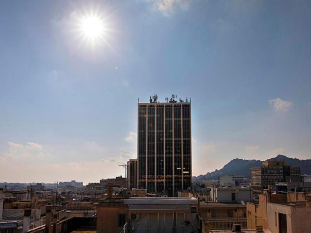 ATHENS Tower 2 Bedrooms / 2 Bathrooms Luxury Rooftop Residence photo 2