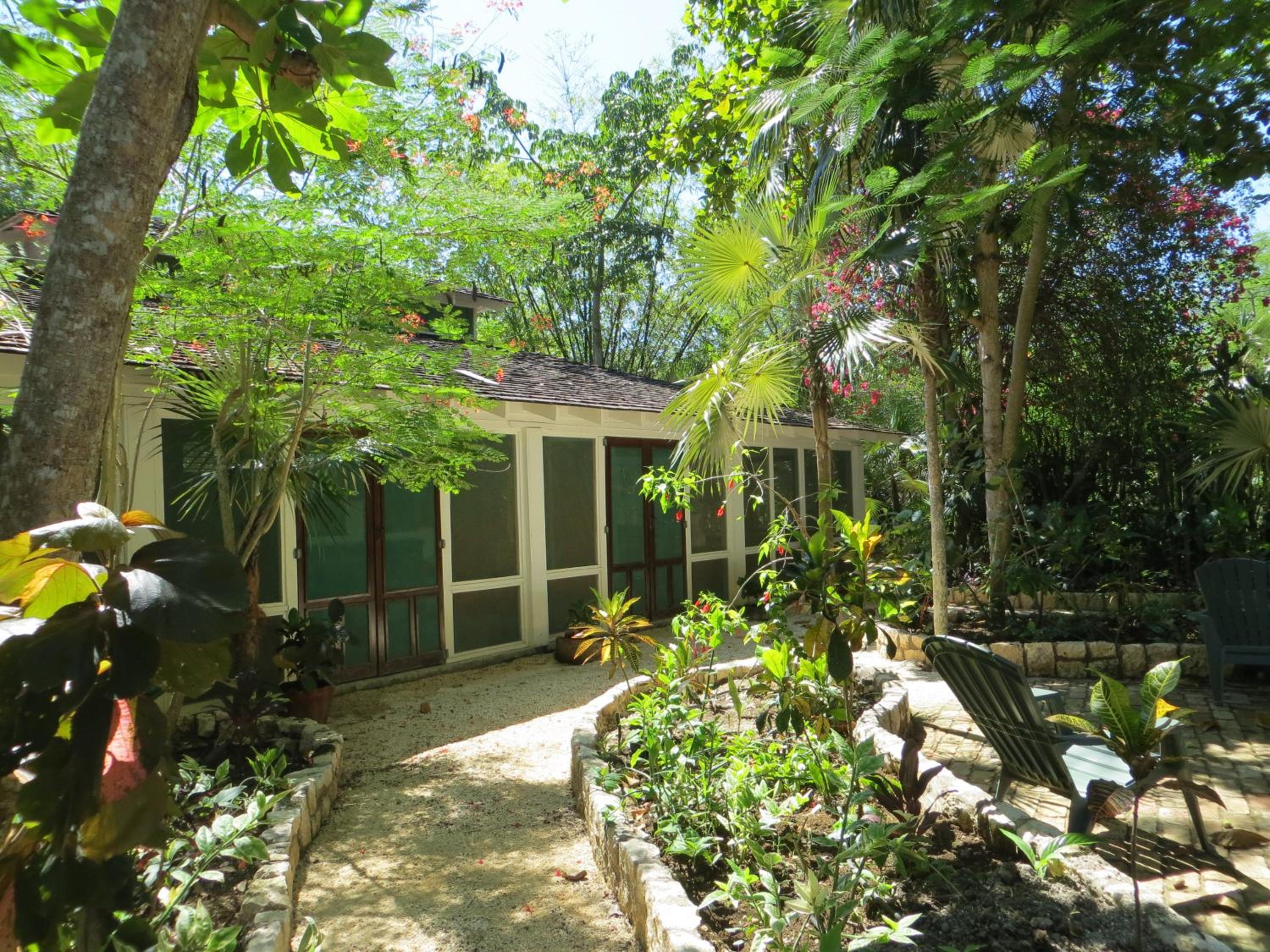 Tingalaya's Retreat