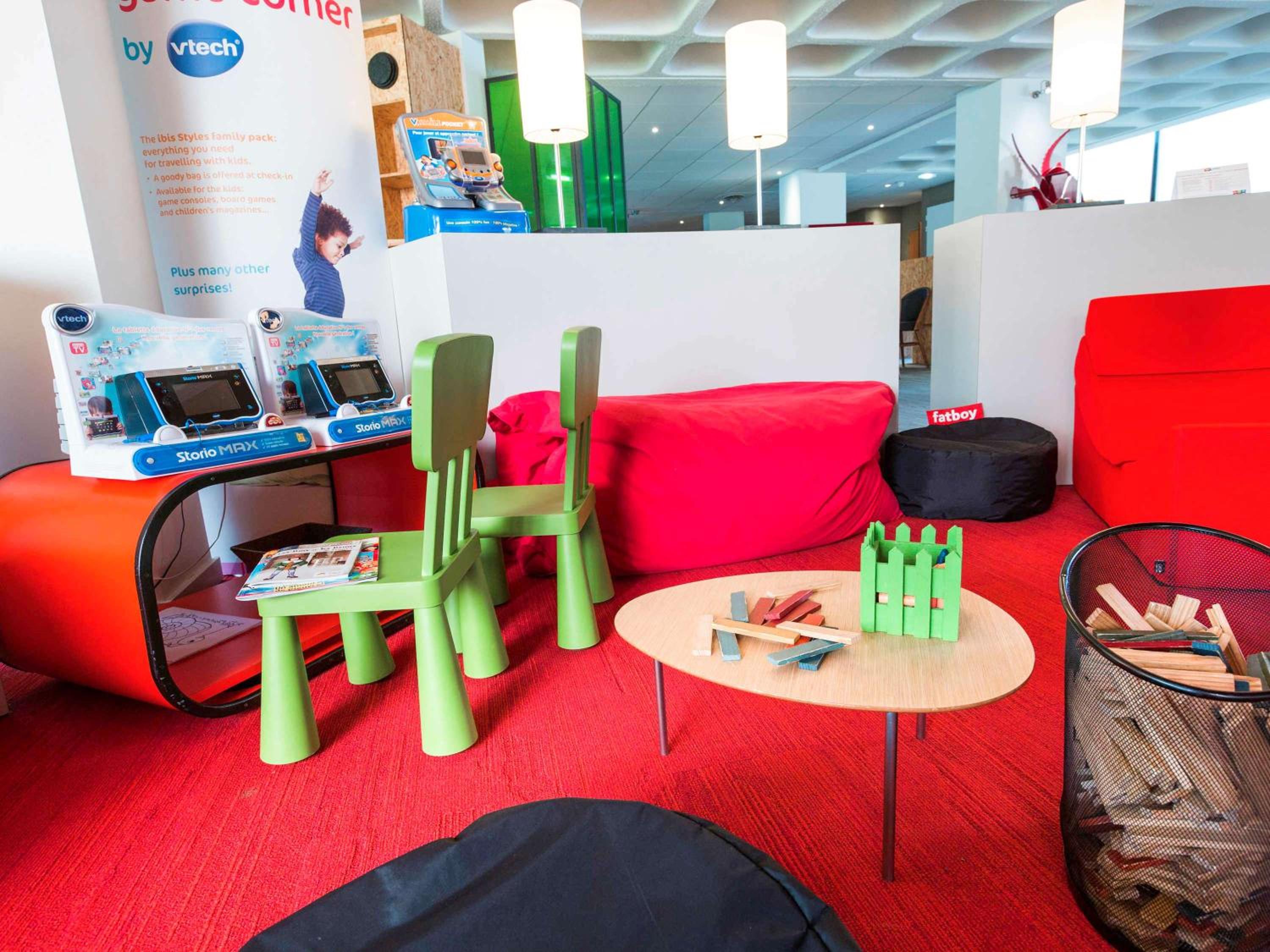 Chambray-les-Tours Vacations - ibis Styles Tours Sud - Property Image 2