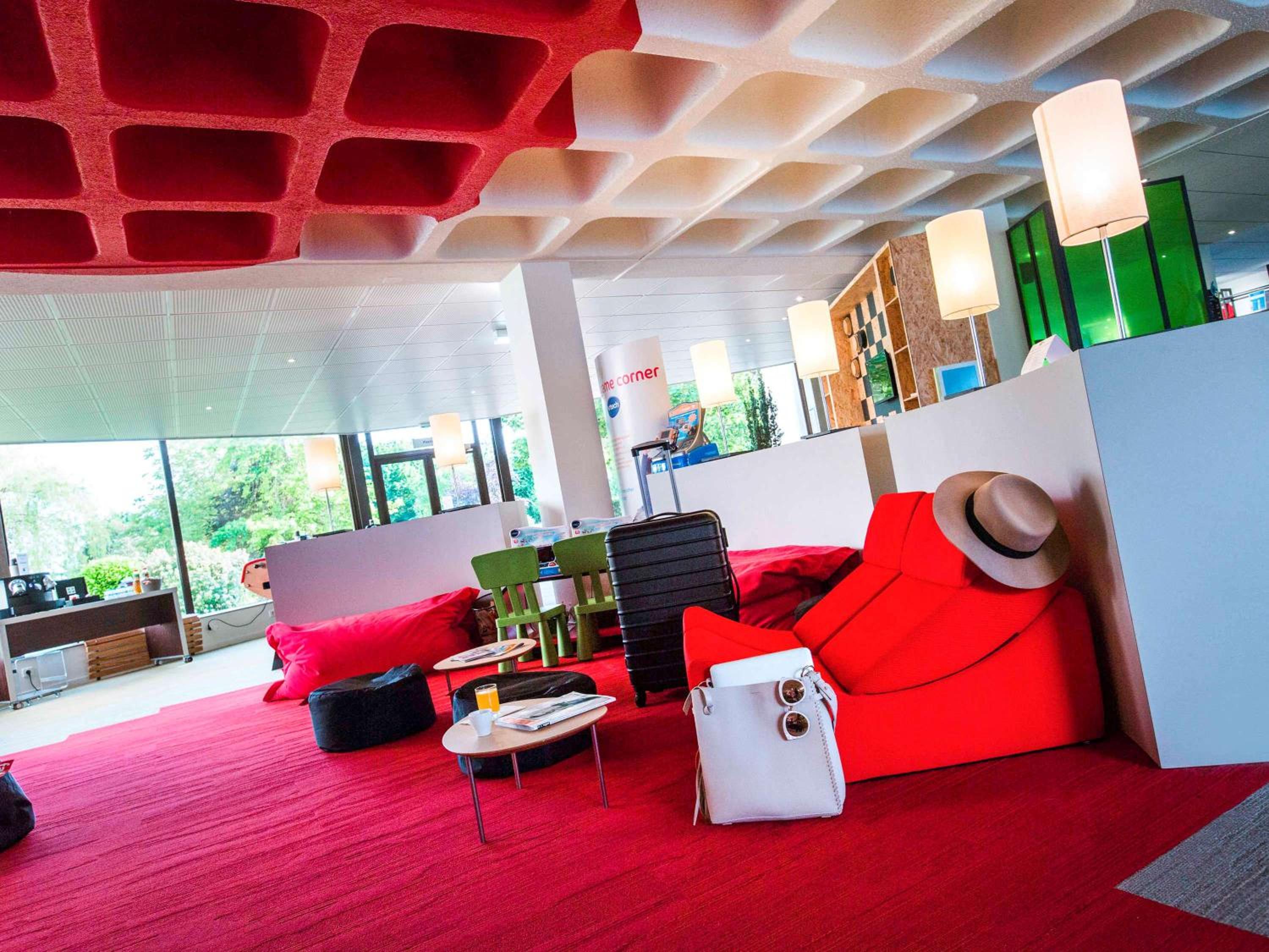 Chambray-les-Tours Vacations - ibis Styles Tours Sud - Property Image 3