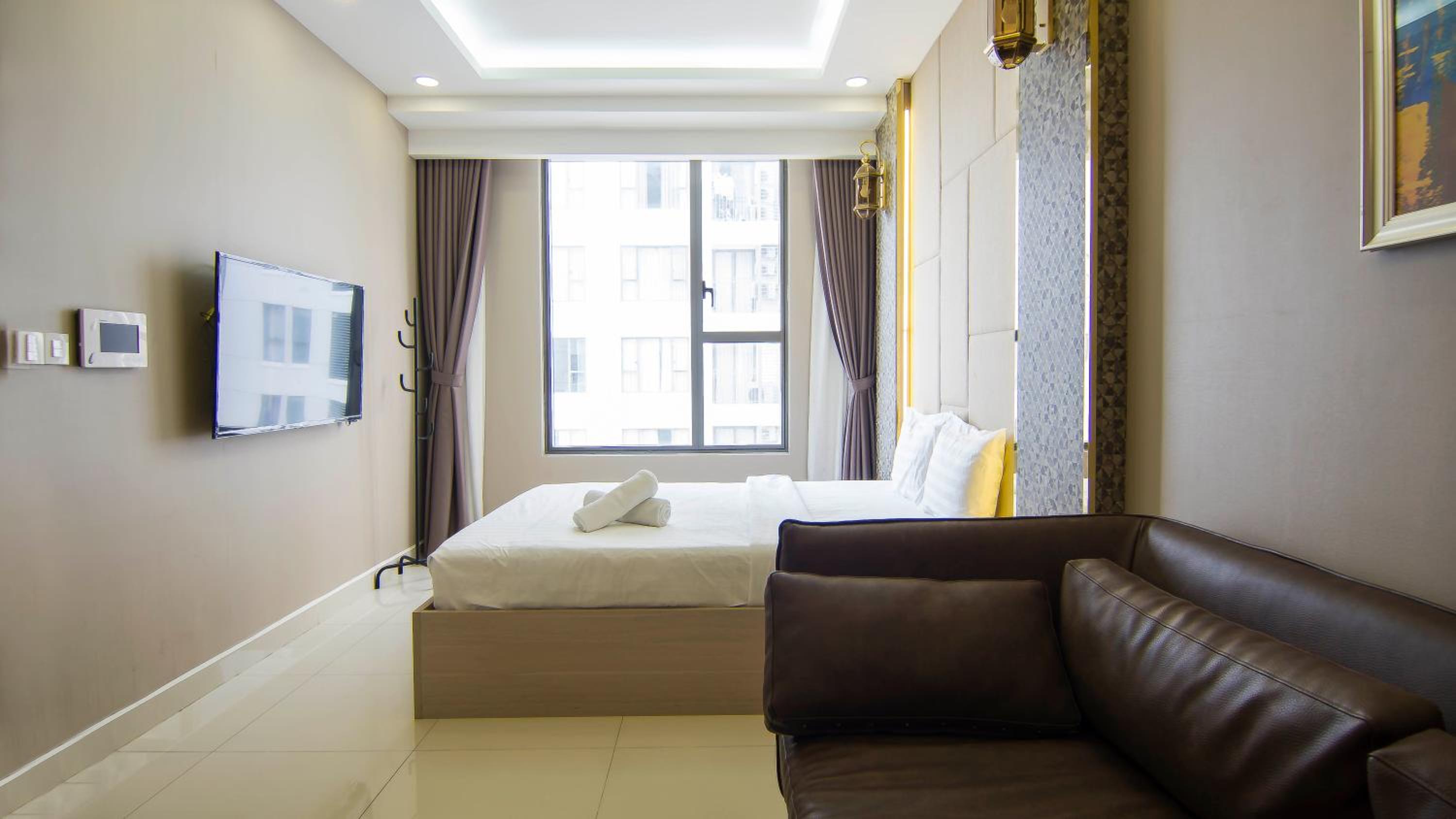 SAI GON HOME PARTY STUDIO-FREE POOL AND GYM AT CITY CENTER