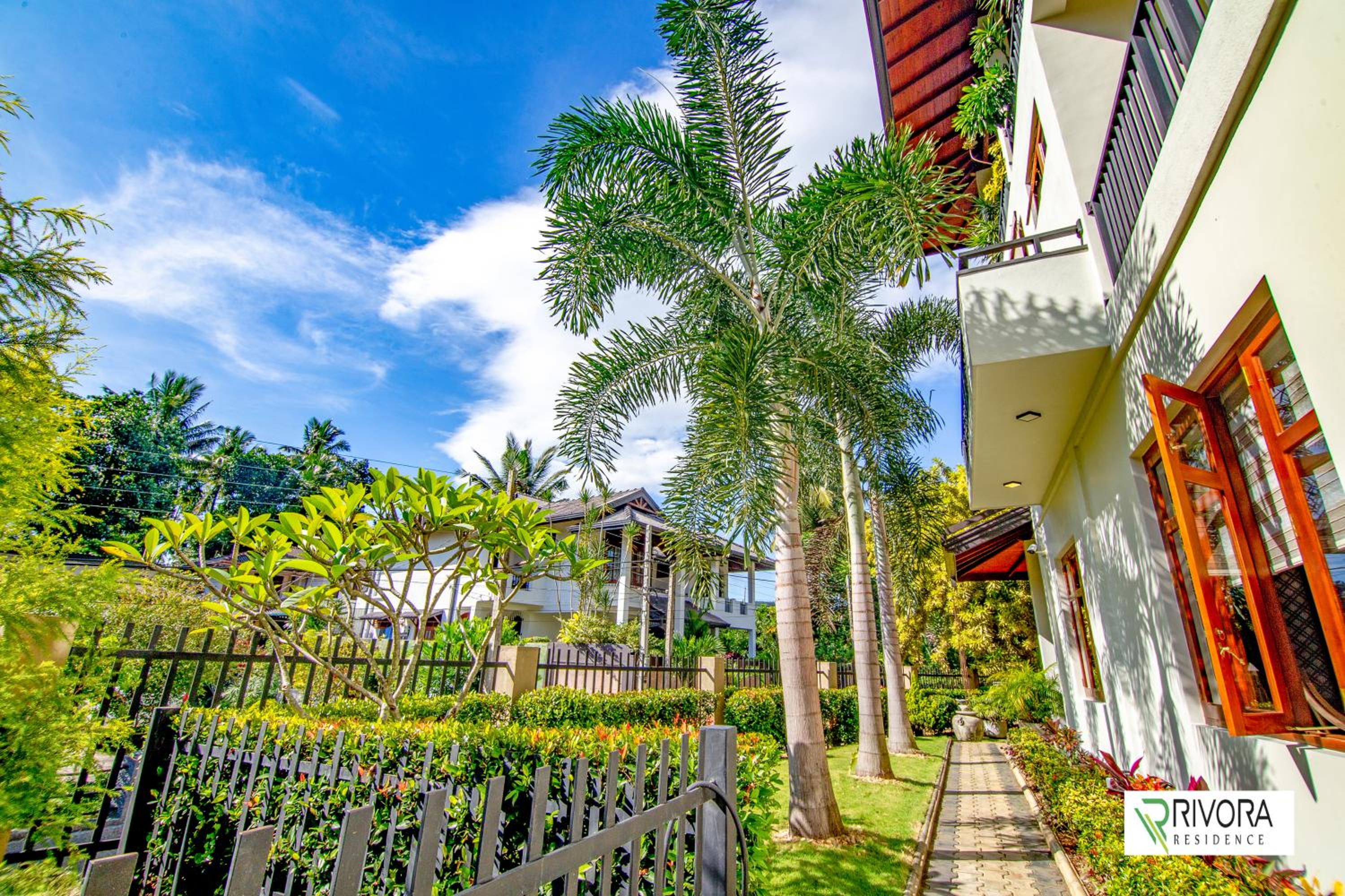Rivora Residence