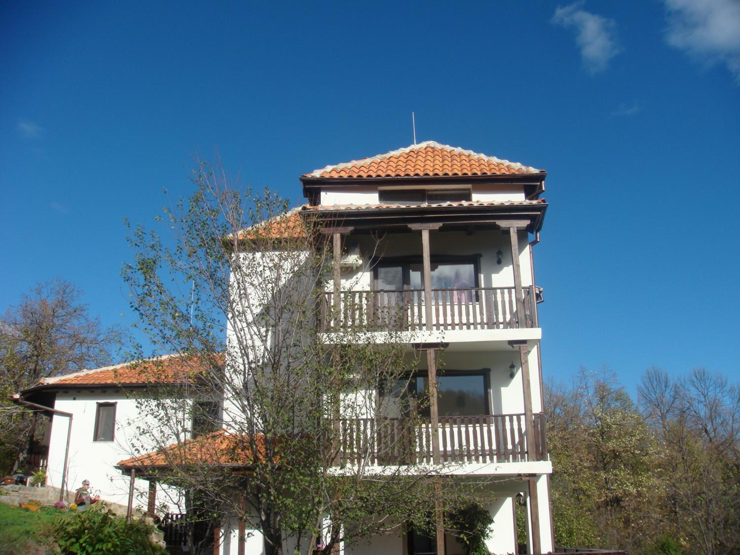Family Hotel and Restaurant Plamena