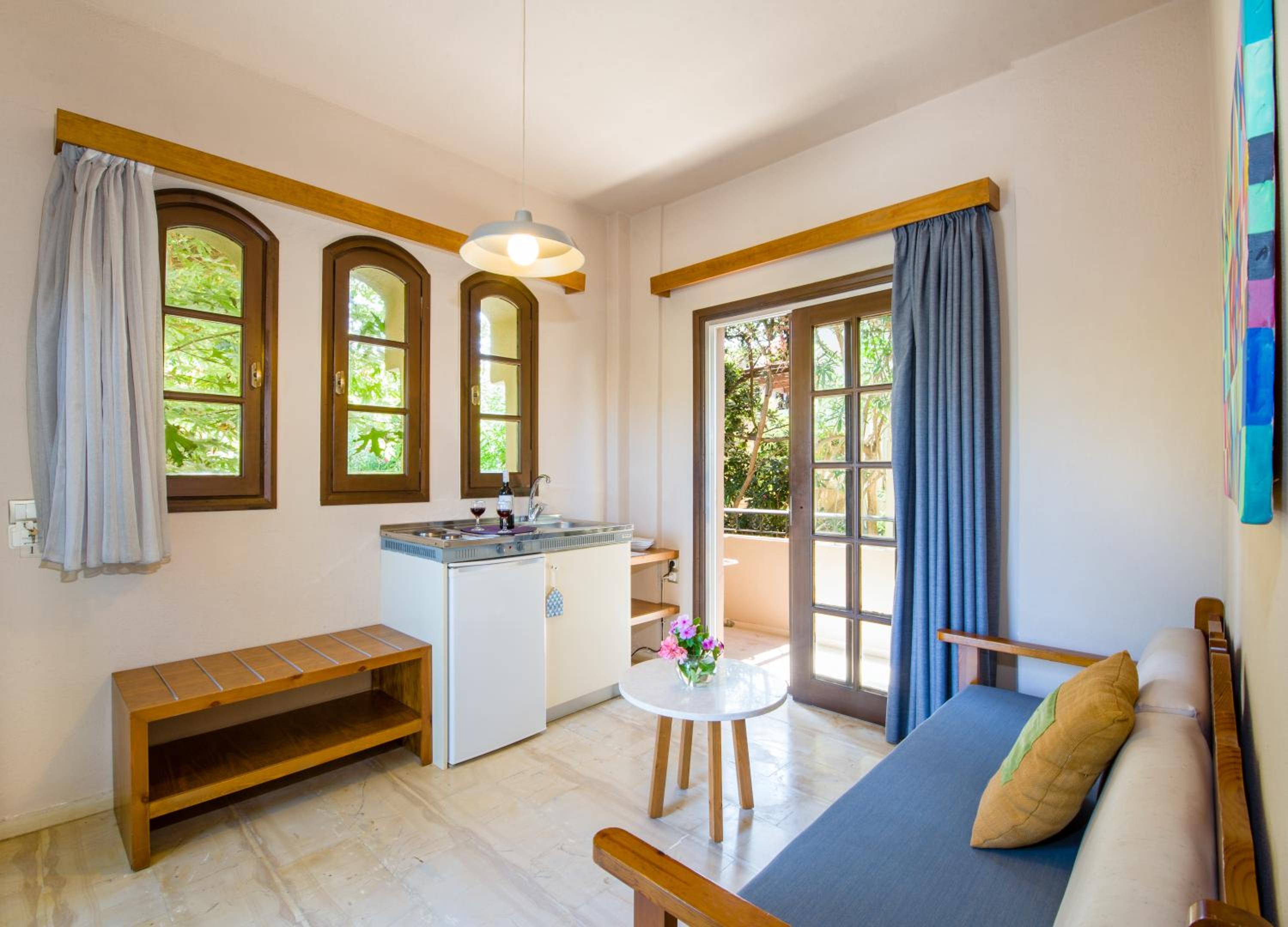 Evangelos Apartments