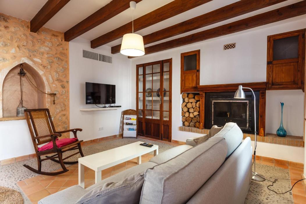 Cas Guitarró photo 2