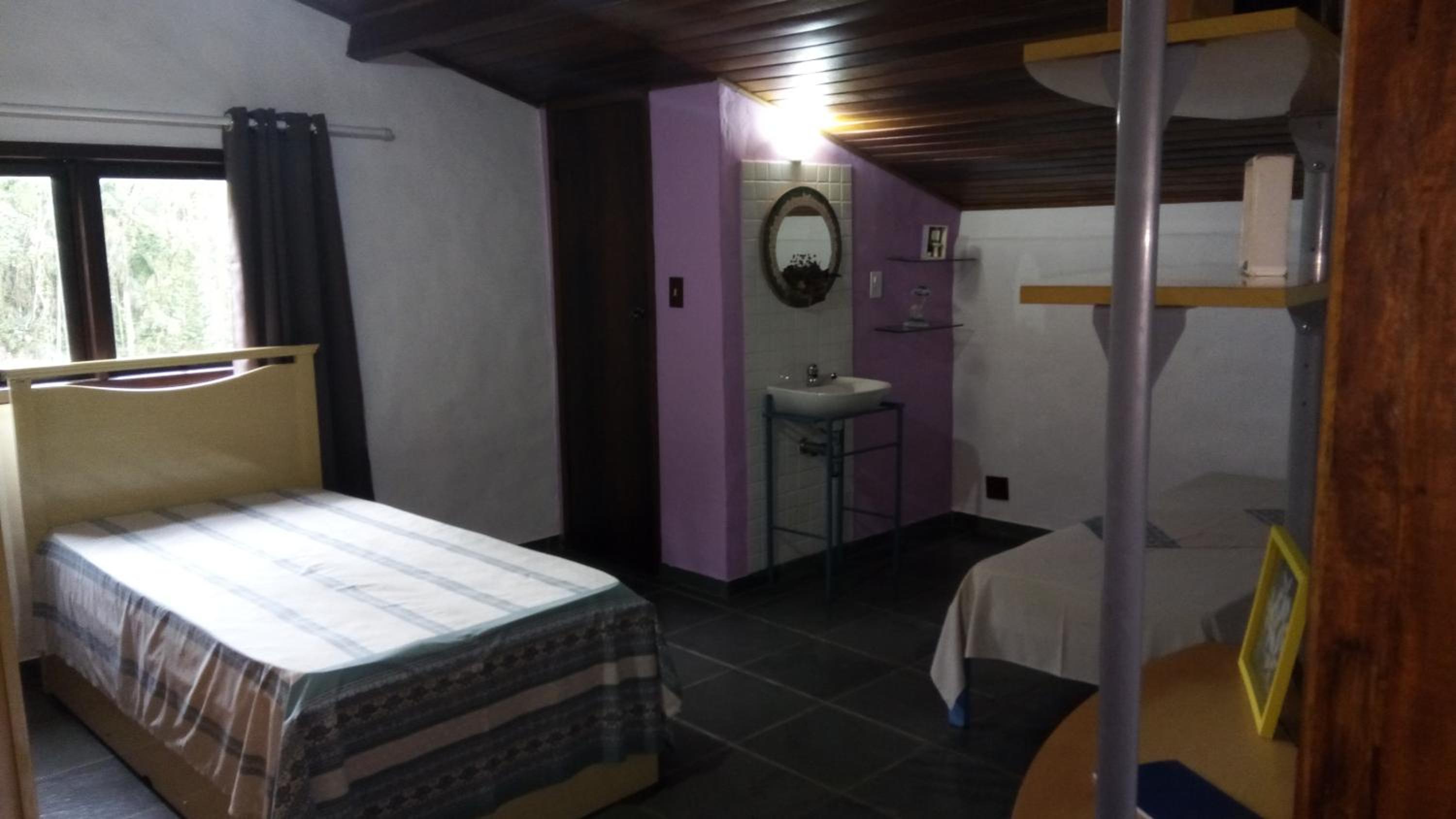 Mansão Adonai nas Cachoeiras de Penedo