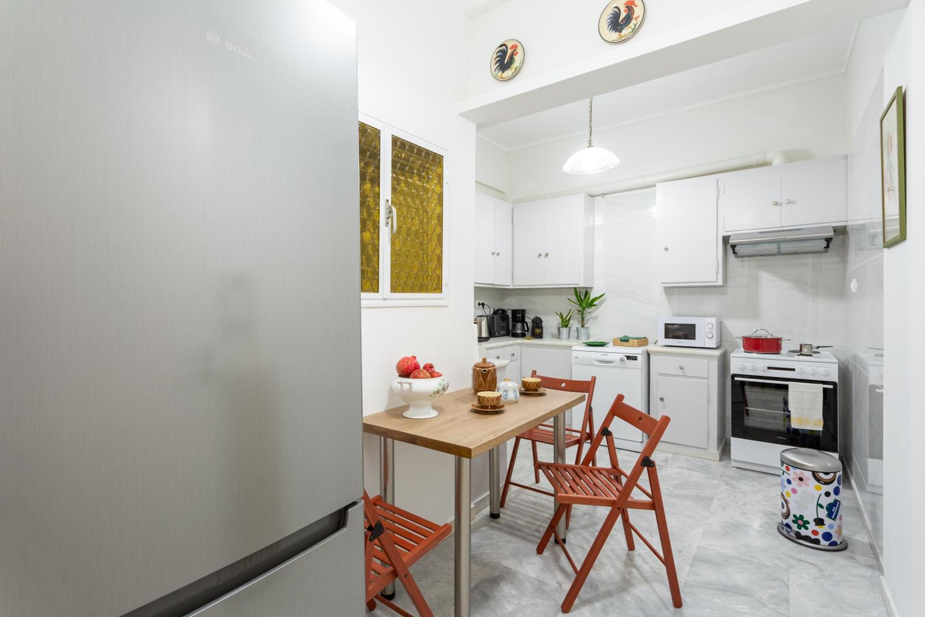 A Short Walk to Syntagma and Plaka by Athenian Homes