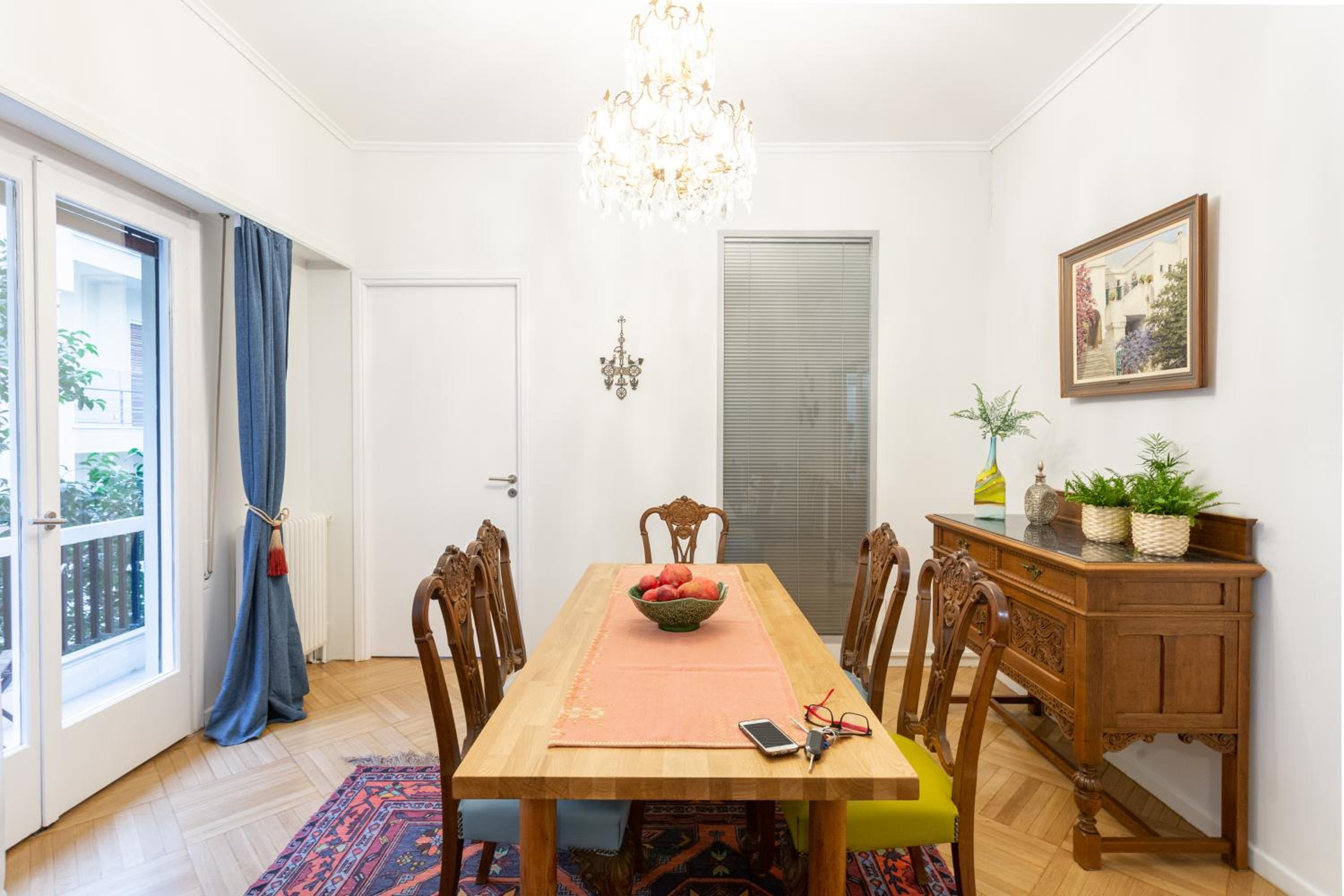 A Short Walk to Syntagma and Plaka by Athenian Homes