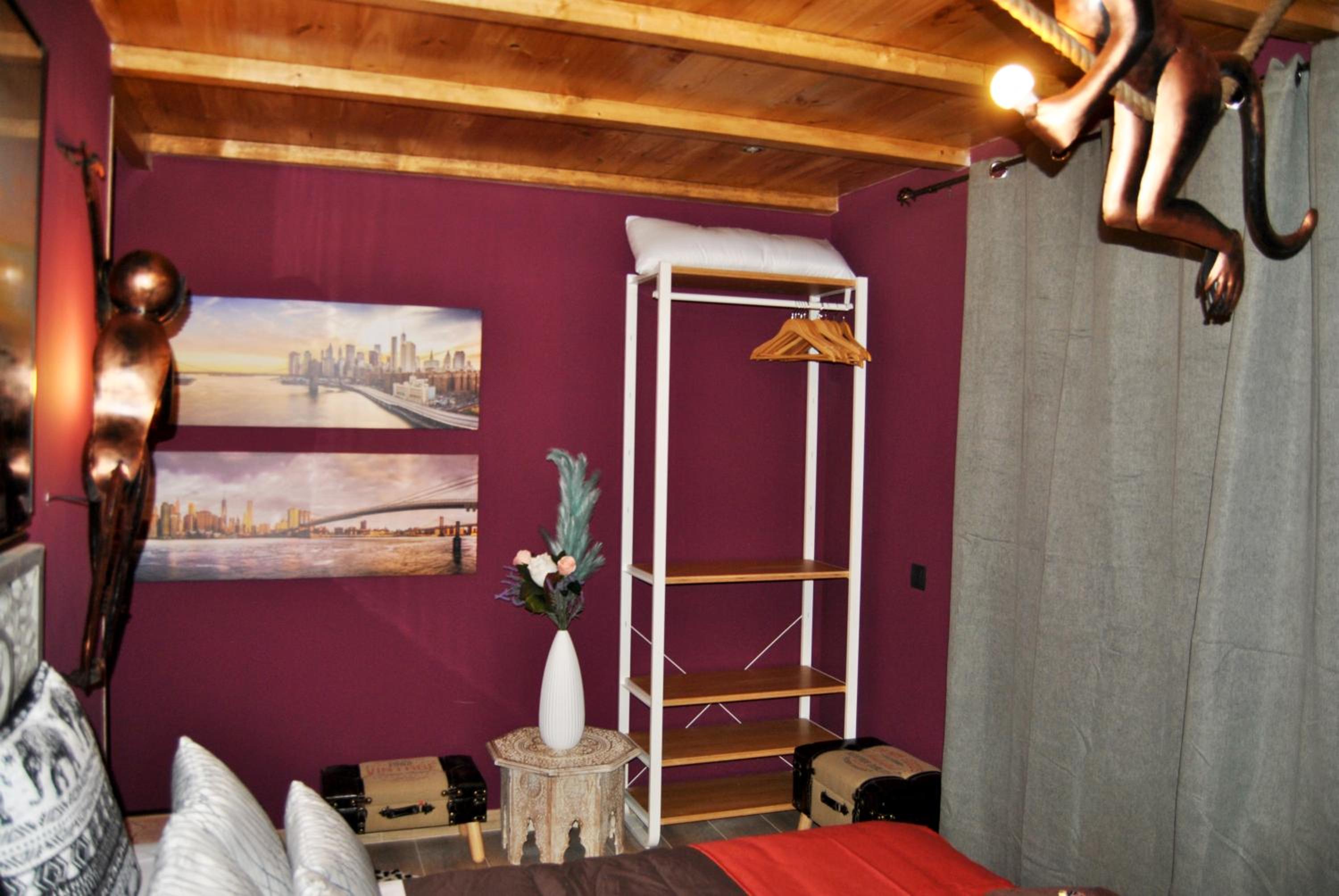 Photo 42